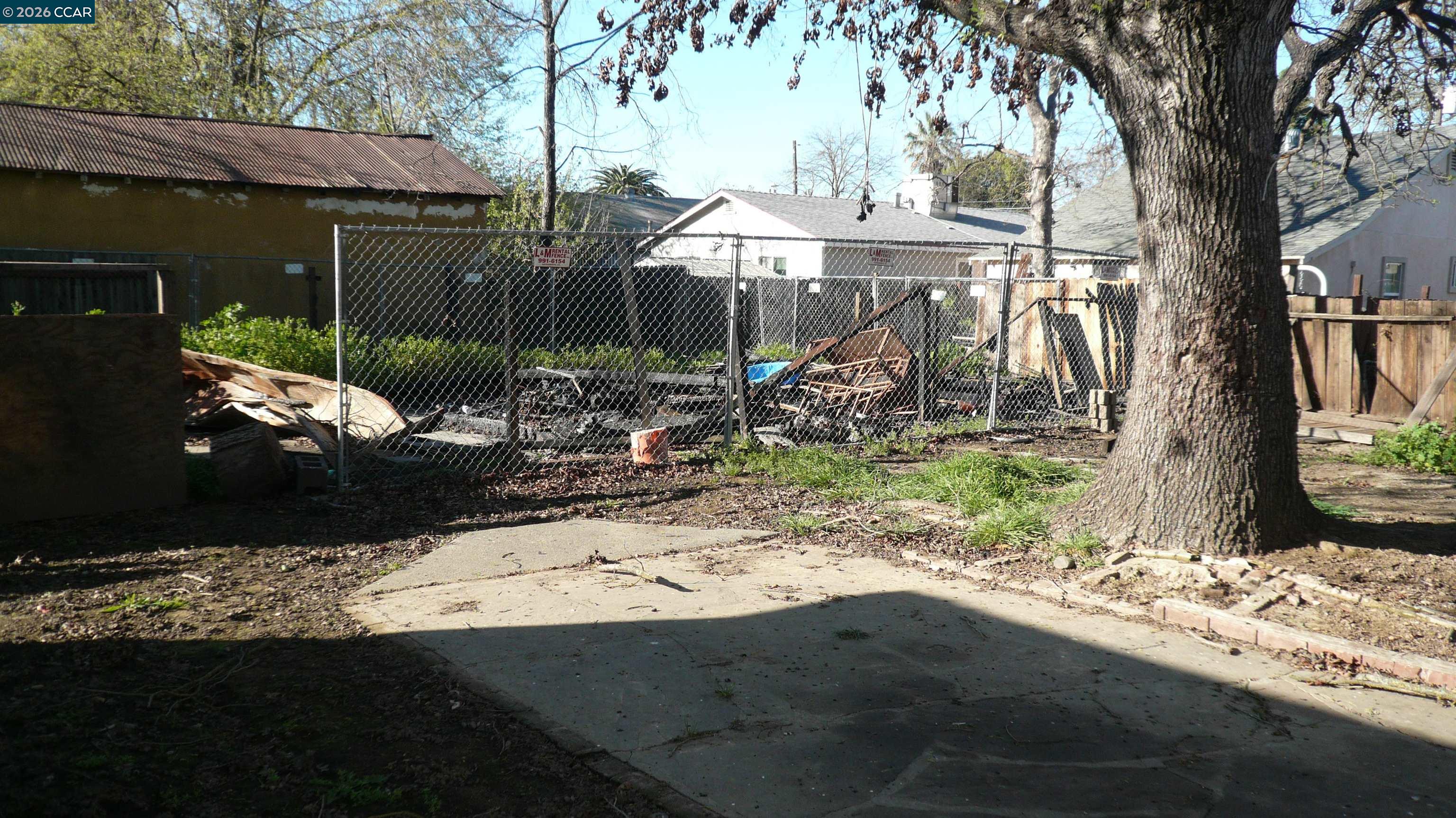 Detail Gallery Image 15 of 17 For 3200 San Diego Way, Sacramento,  CA 95820 - 3 Beds | 1 Baths