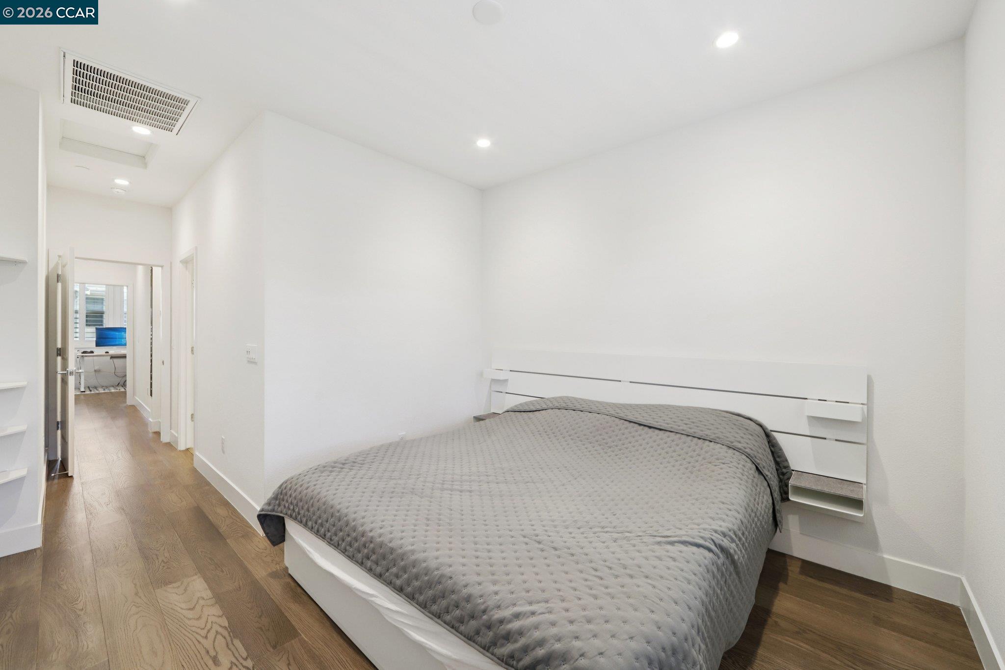 Photo #16: 41127051 Listing: Photo #16