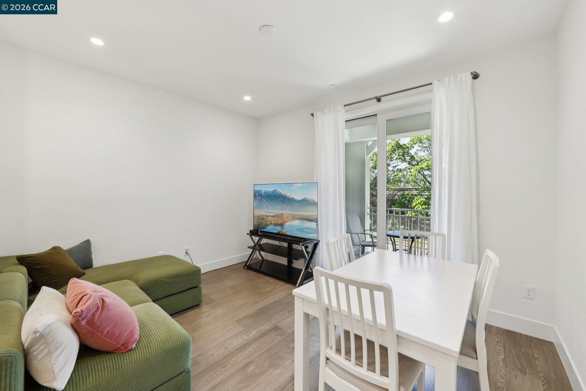 Photo #5: 41127051 Listing: Photo #5