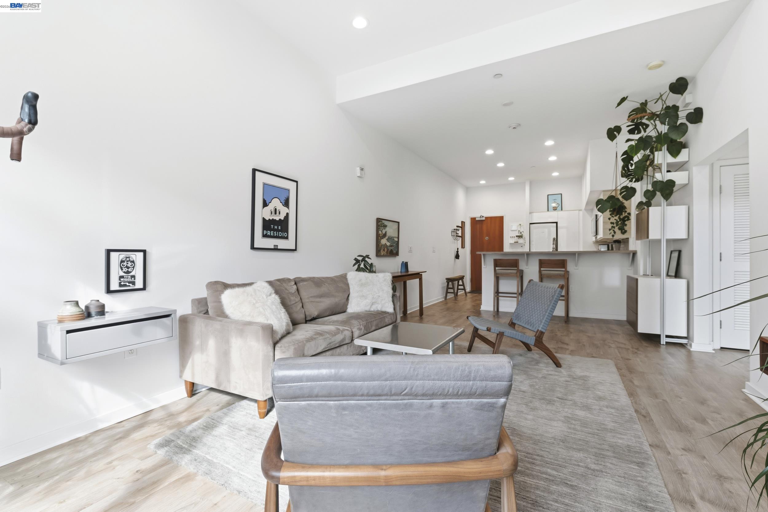 630 Thomas L Berkley Way UNIT 403, Oakland, CA, 94612