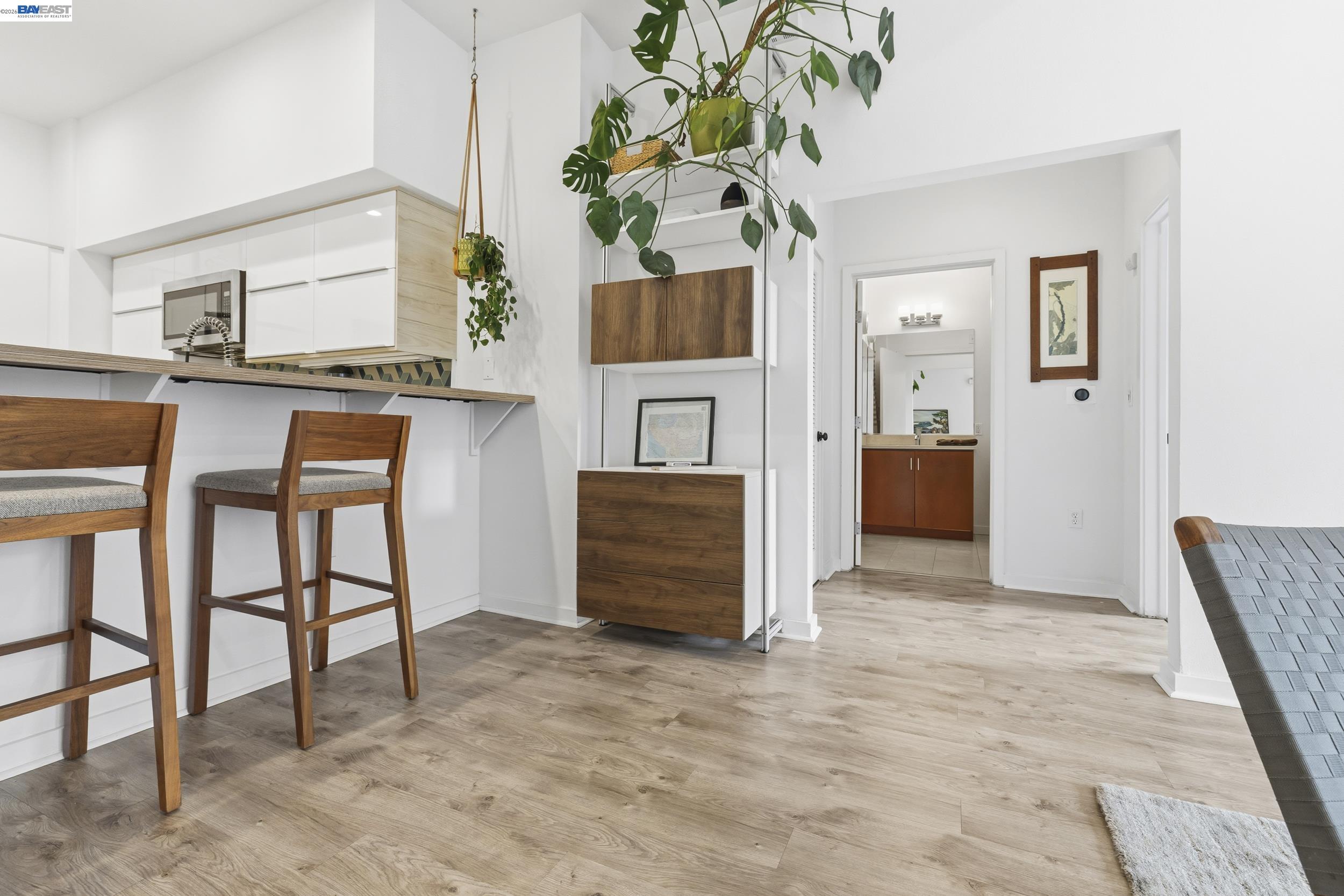 Detail Gallery Image 15 of 29 For 630 Thomas L Berkley Way #403,  Oakland,  CA 94612 - 1 Beds | 1 Baths