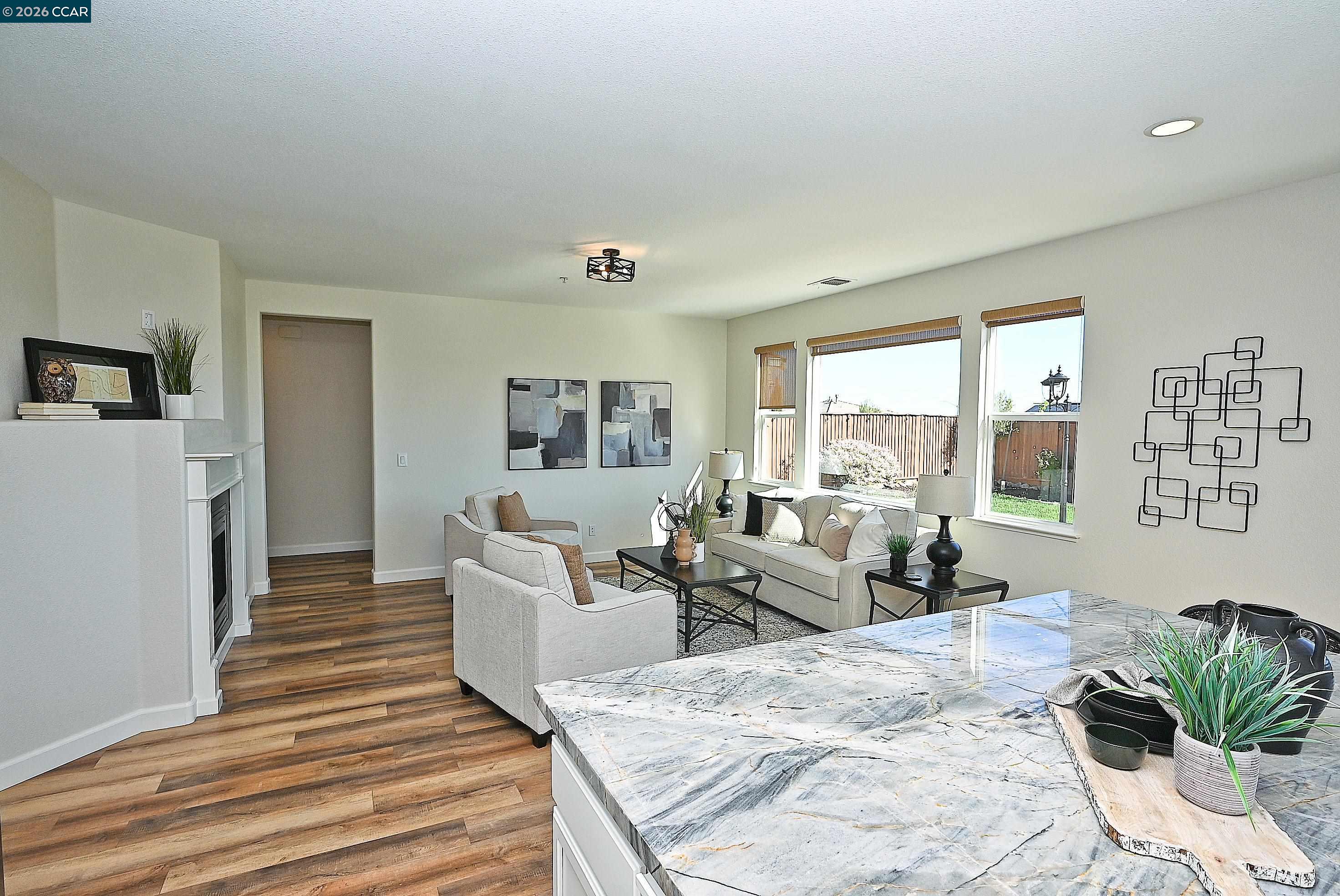 Detail Gallery Image 13 of 53 For 2617 Tampico Dr, Pittsburg,  CA 94565 - 5 Beds | 3 Baths