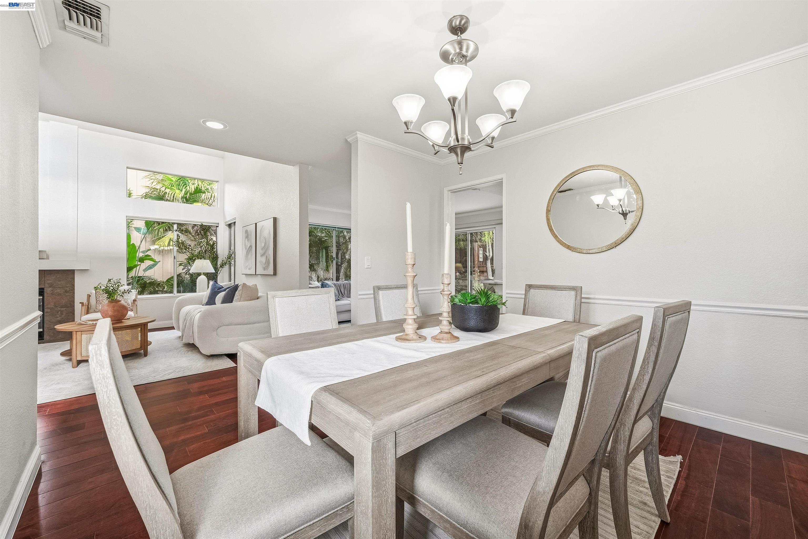 Detail Gallery Image 11 of 39 For 3653 Kamp Dr, Pleasanton,  CA 94588 - 4 Beds | 2/1 Baths