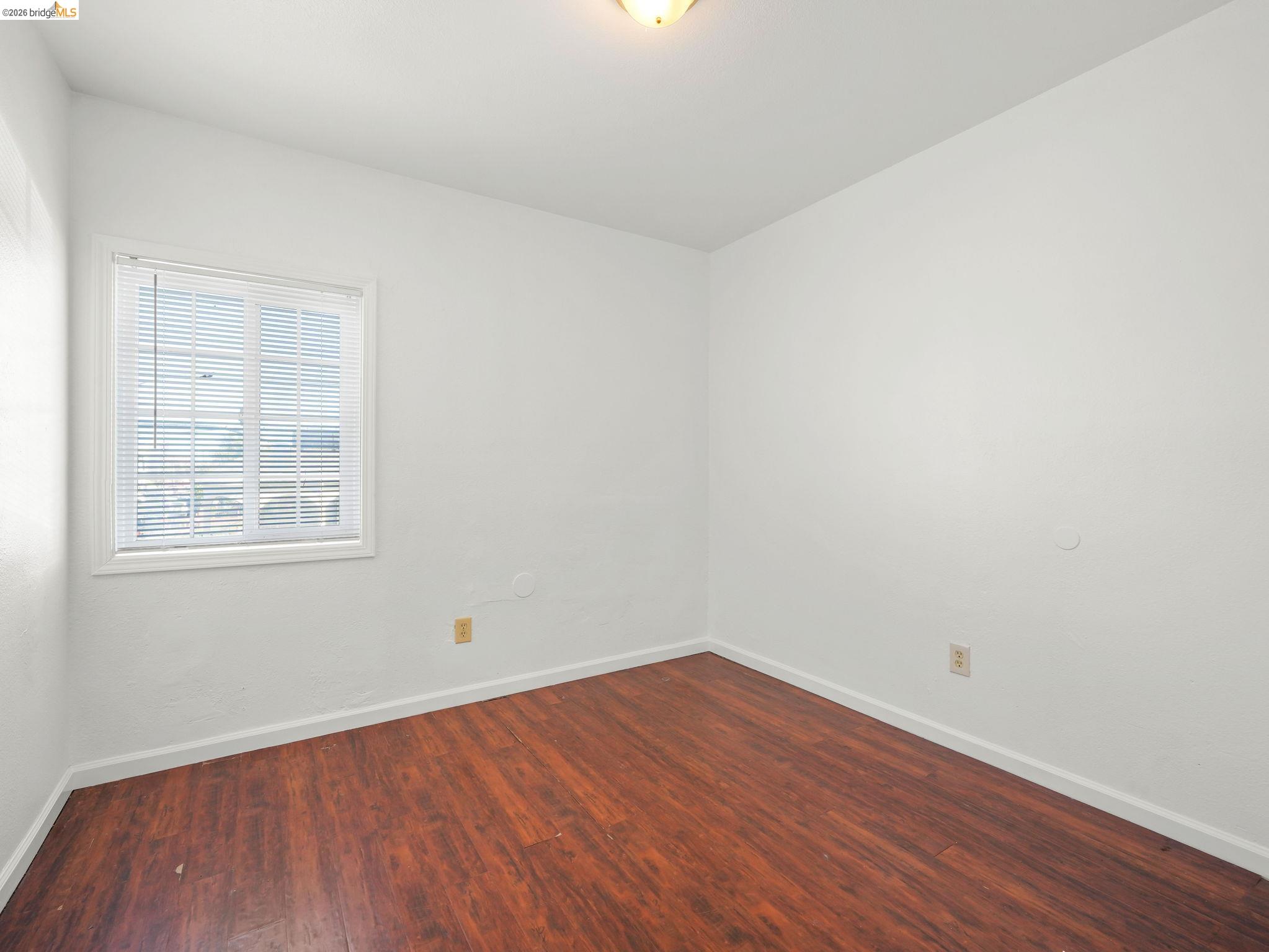 Detail Gallery Image 14 of 17 For 400 Bissell #402,  Richmond,  CA 94801 - 3 Beds | 1/1 Baths