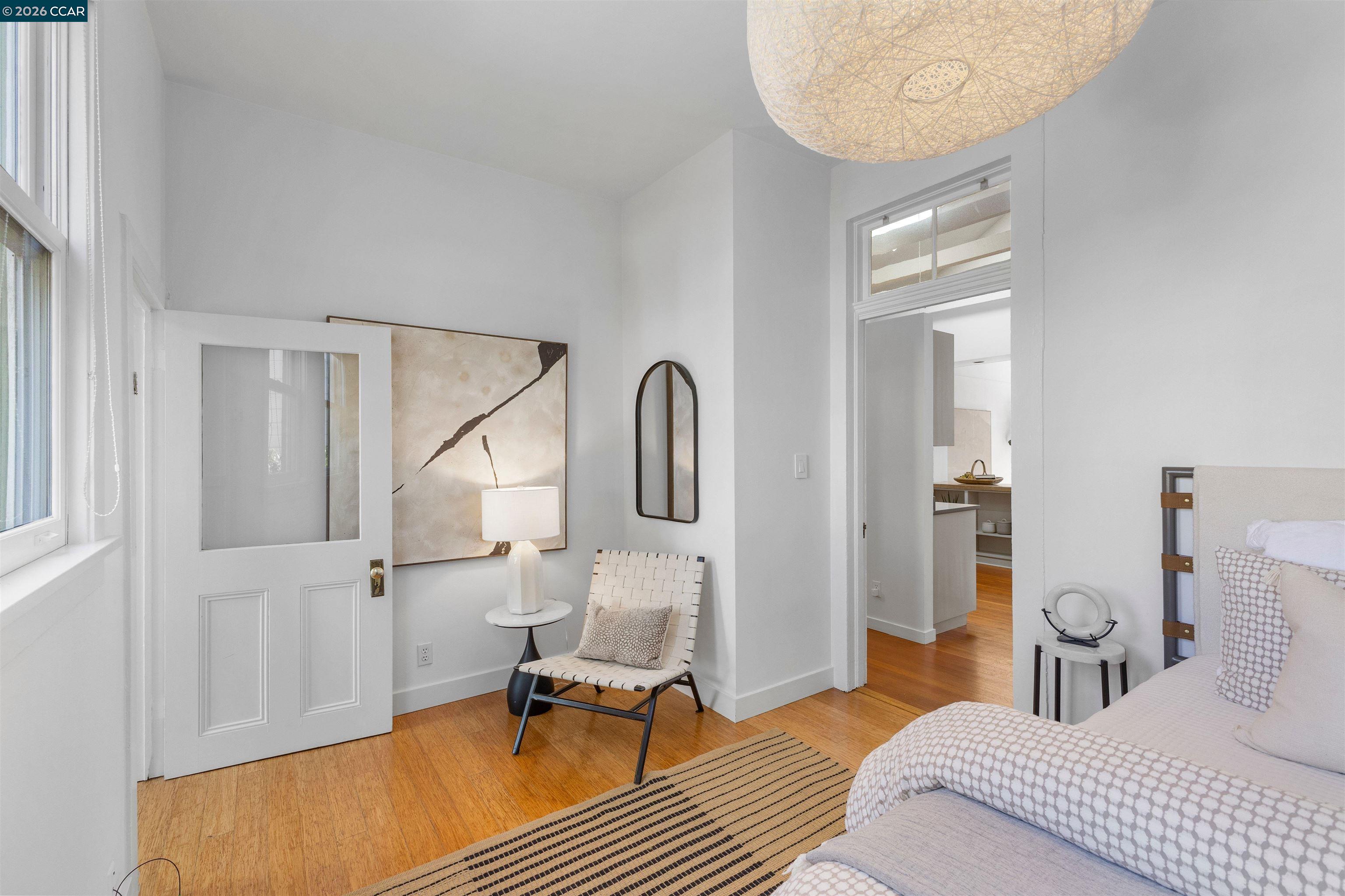 Detail Gallery Image 16 of 37 For 3934 Cesar Chavez St, San Francisco,  CA 94131 - 3 Beds | 2 Baths