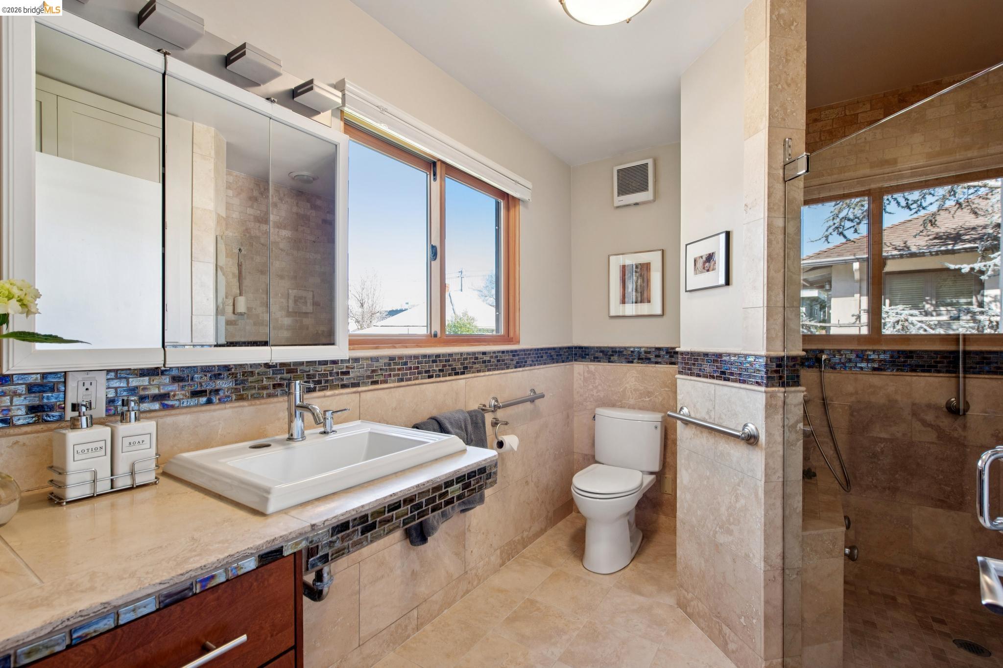 Detail Gallery Image 27 of 60 For 1260 63rd St, Emeryville,  CA 94608 - – Beds | – Baths