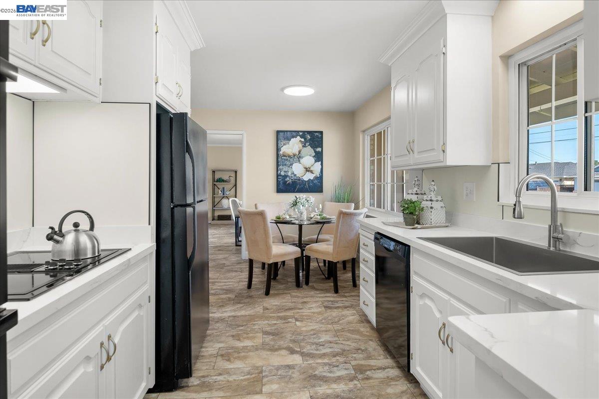 Detail Gallery Image 7 of 32 For 4583 Richmond Ave, Fremont,  CA 94536 - 3 Beds | 2 Baths