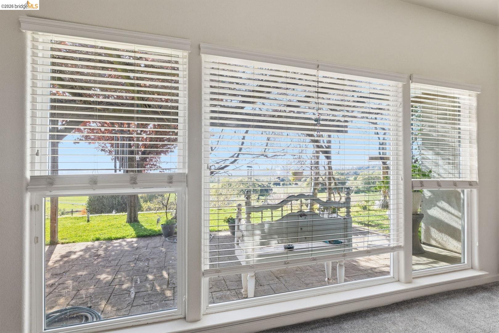 Detail Gallery Image 17 of 41 For 9360 Highway 49, Sonora,  CA 95370 - 3 Beds | 2/1 Baths