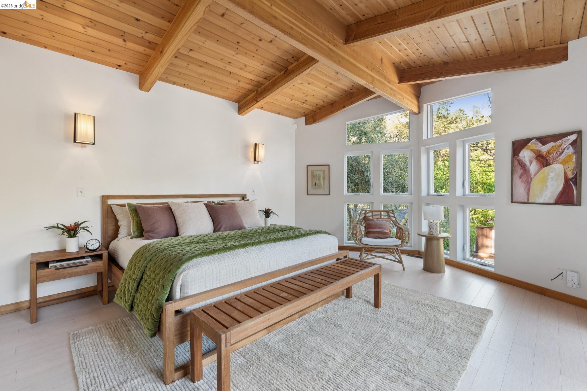 Detail Gallery Image 20 of 57 For 3500 Rubin Dr, Oakland,  CA 94602 - 3 Beds | 2 Baths