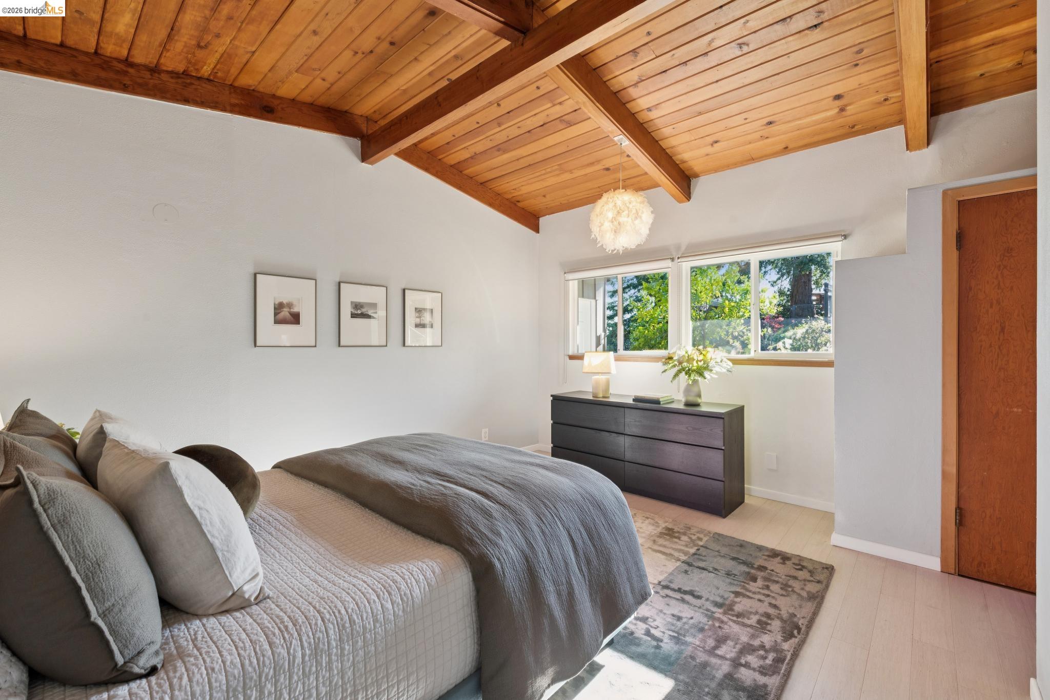 Detail Gallery Image 33 of 57 For 3500 Rubin Dr, Oakland,  CA 94602 - 3 Beds | 2 Baths