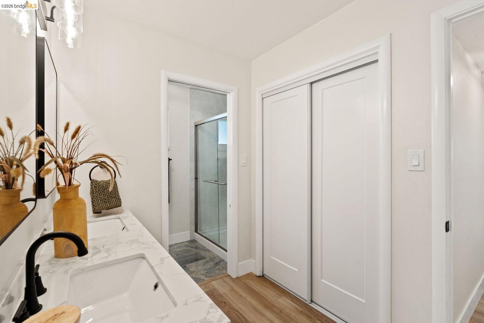 Detail Gallery Image 17 of 27 For 6978 Flintwood Way, Sacramento,  CA 95831 - 3 Beds | 2 Baths