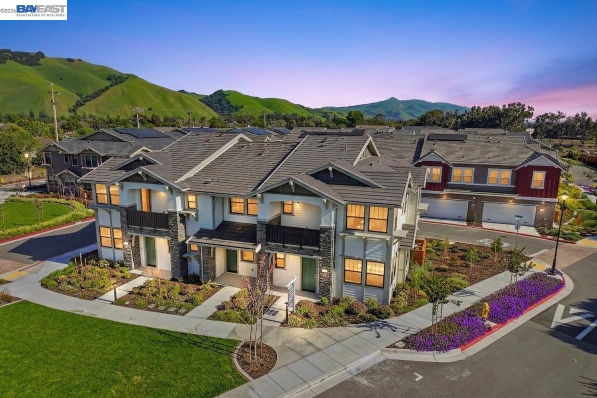 Photo #3: 41127067 Listing: Photo #3