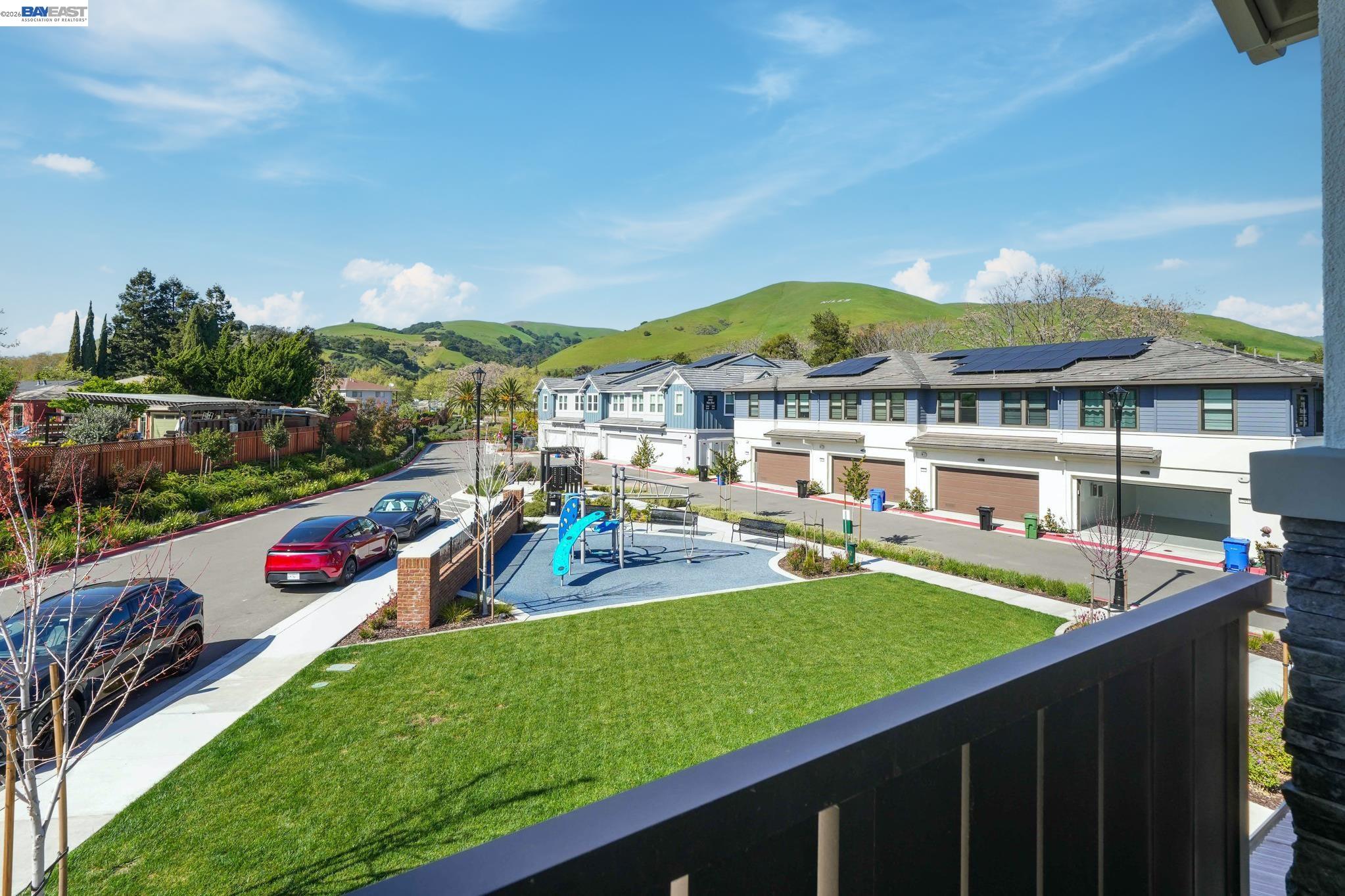 Detail Gallery Image 21 of 44 For 191 Sierra Terrace, Fremont,  CA 94536 - 4 Beds | 2/1 Baths