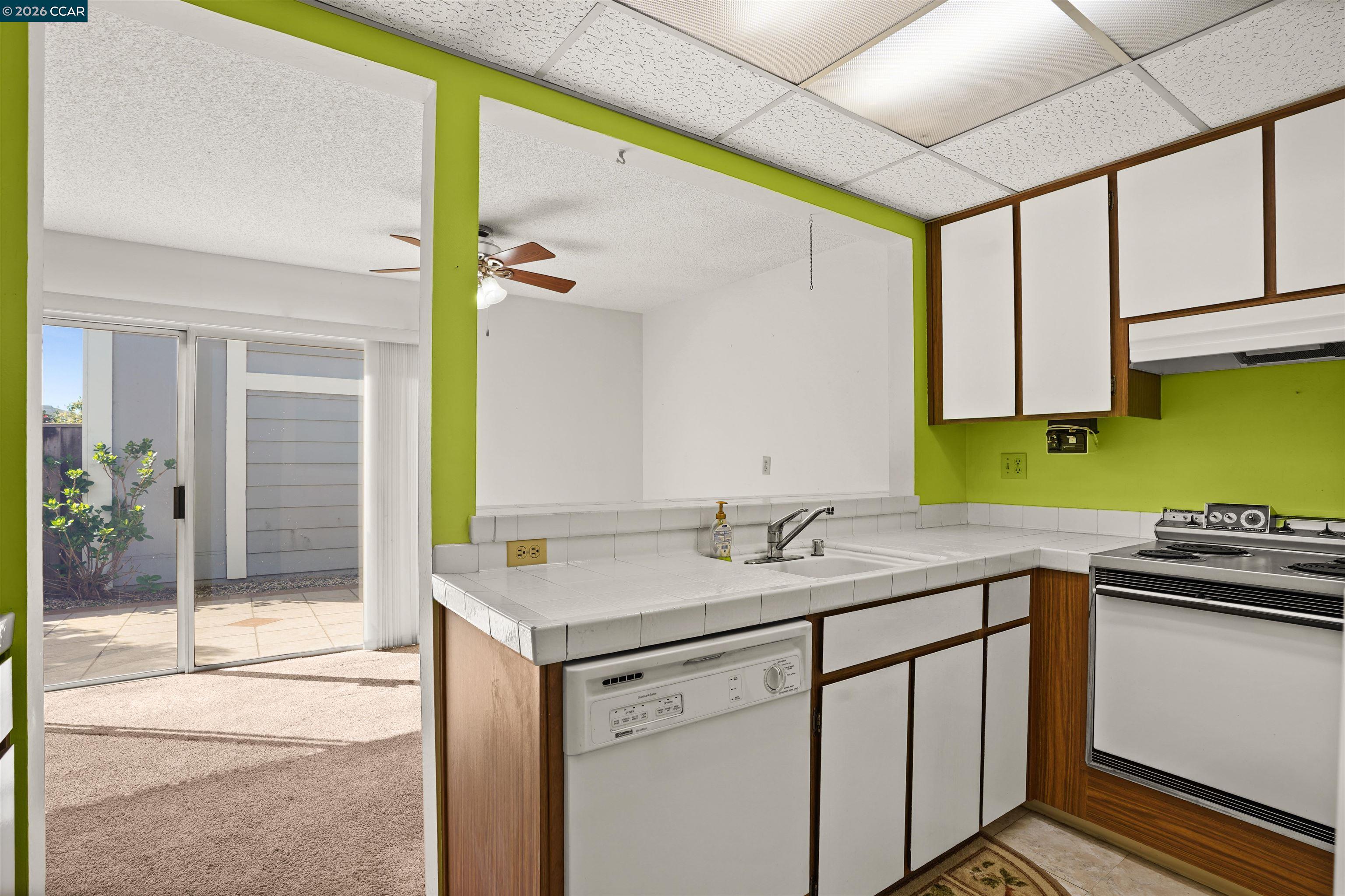 Photo #11: 41127068 Listing: Photo #11