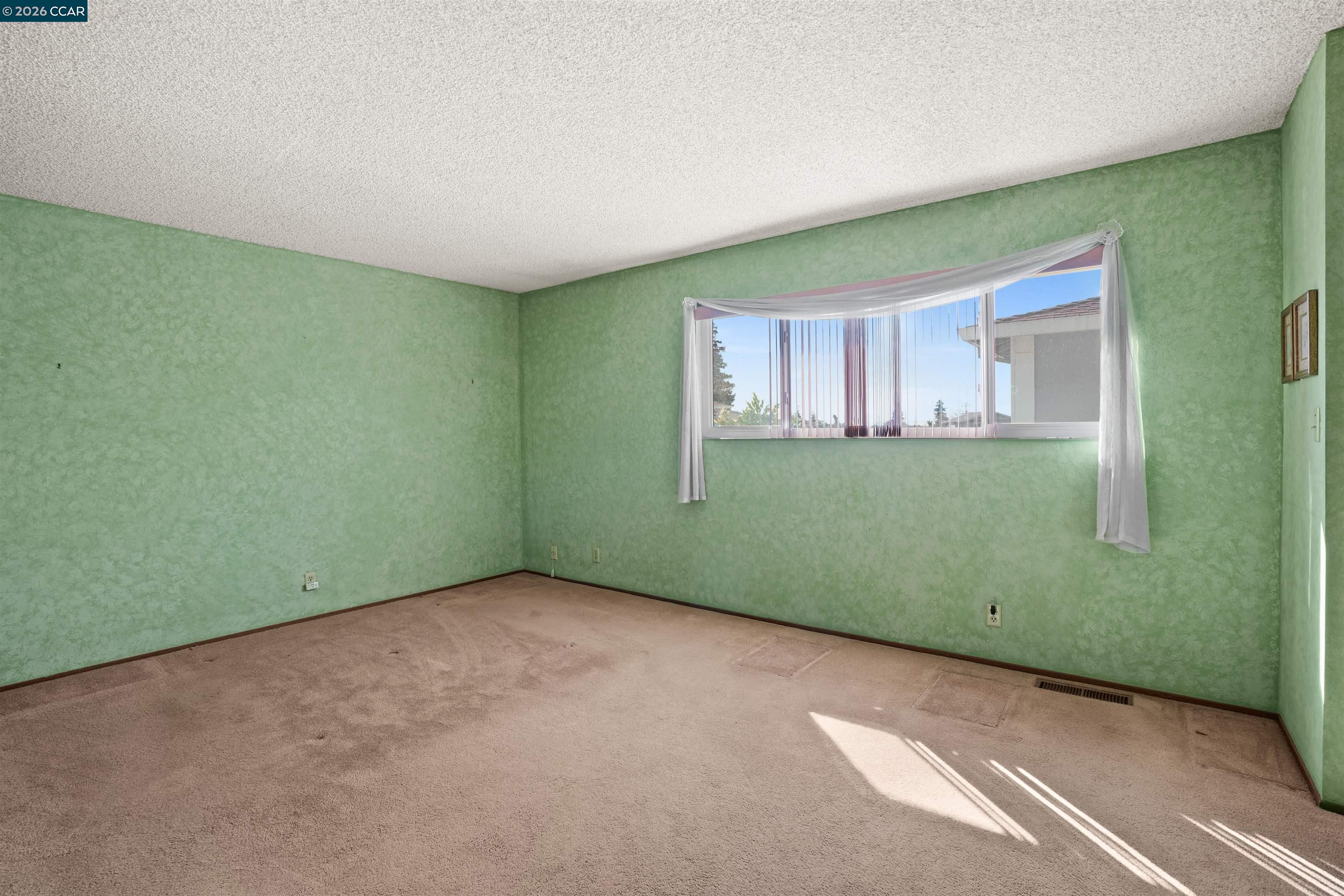 Photo #15: 41127068 Listing: Photo #15