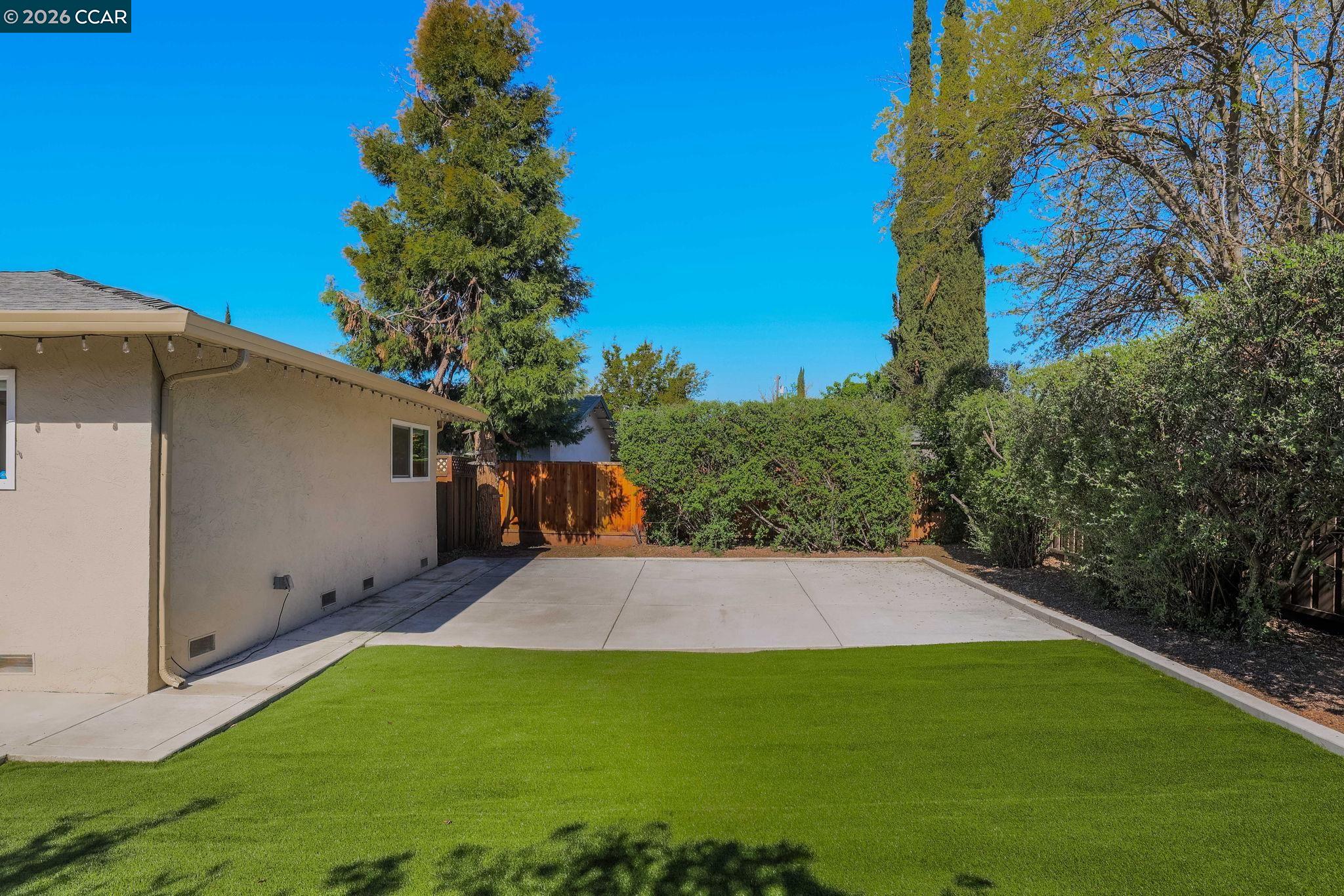 Detail Gallery Image 26 of 40 For 4063 Salem St, Concord,  CA 94521 - 3 Beds | 2 Baths