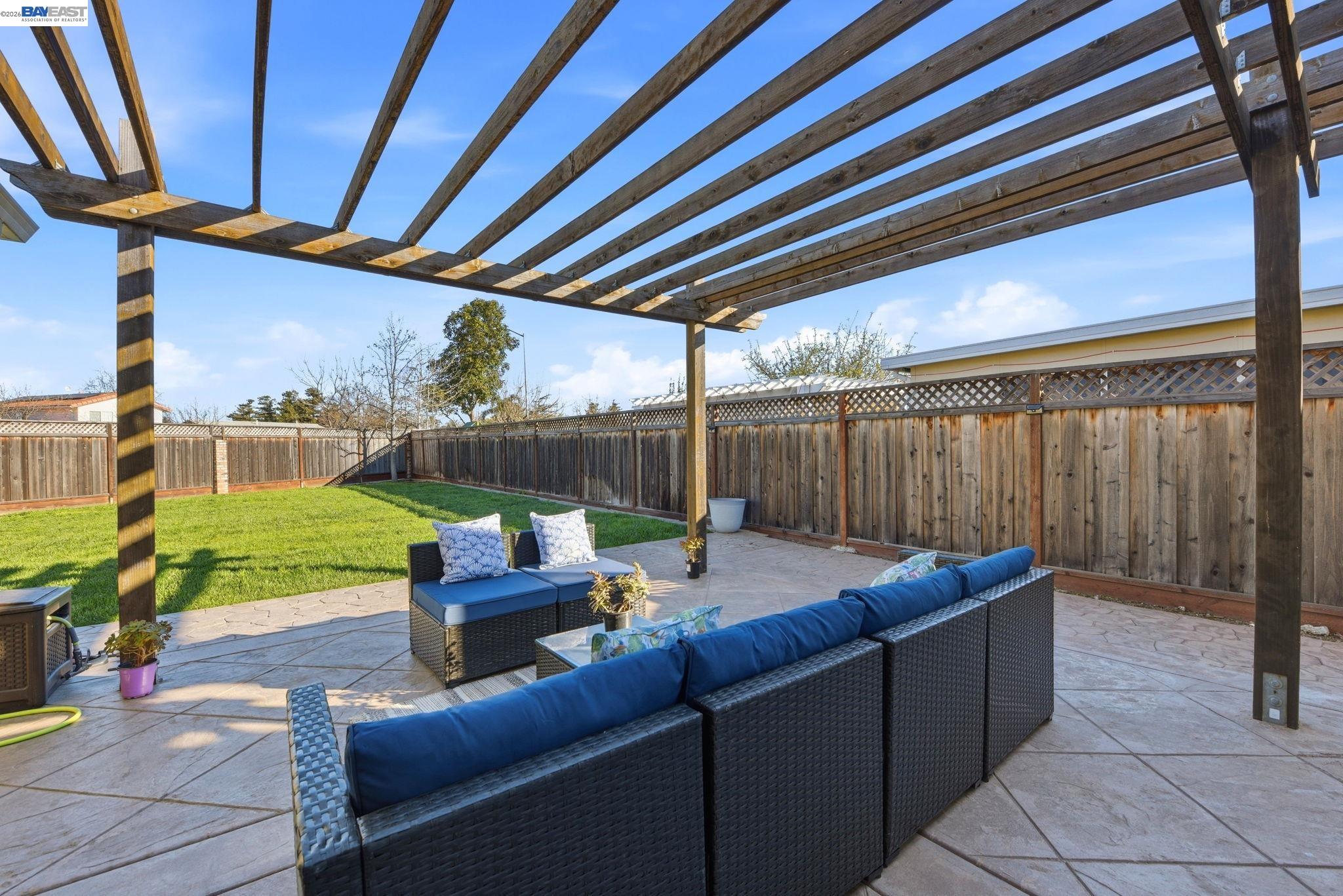 Detail Gallery Image 27 of 31 For 32301 Ruth Ct, Union City,  CA 94587 - 4 Beds | 2 Baths