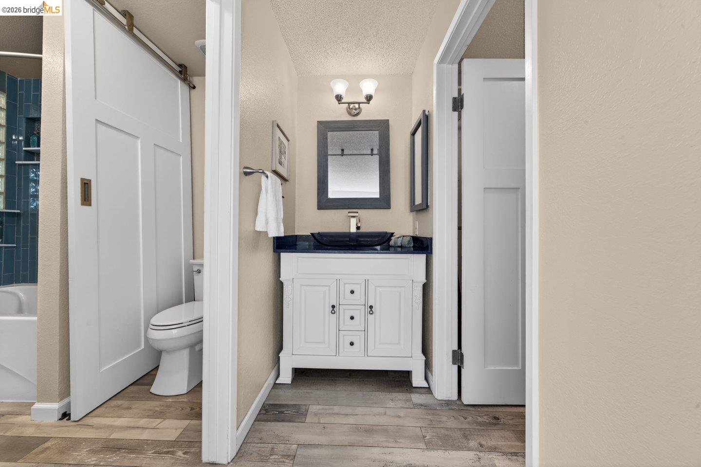 Detail Gallery Image 34 of 58 For 1368 Ridgecrest Rd, Pinole,  CA 94564 - 2 Beds | 2/1 Baths