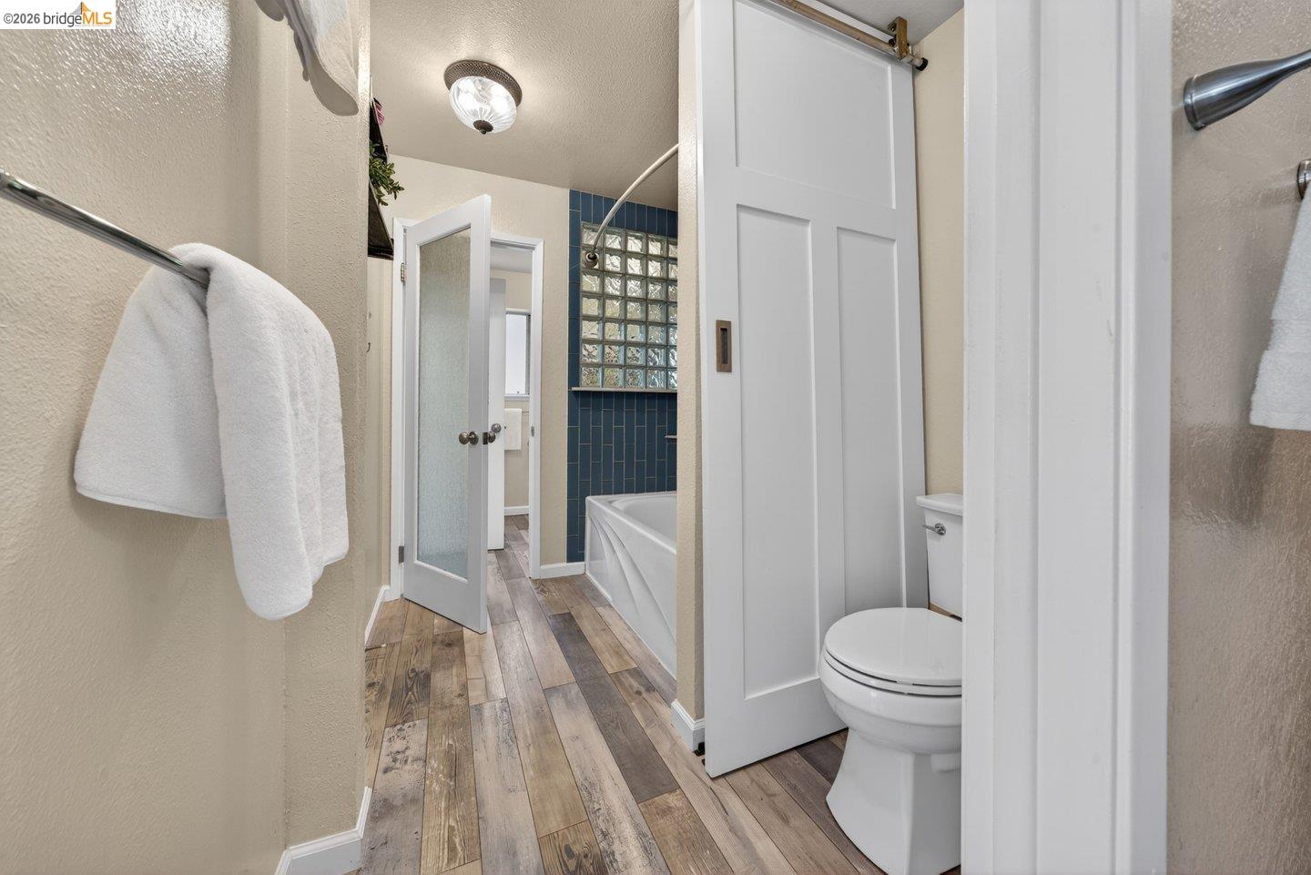 Detail Gallery Image 38 of 58 For 1368 Ridgecrest Rd, Pinole,  CA 94564 - 2 Beds | 2/1 Baths