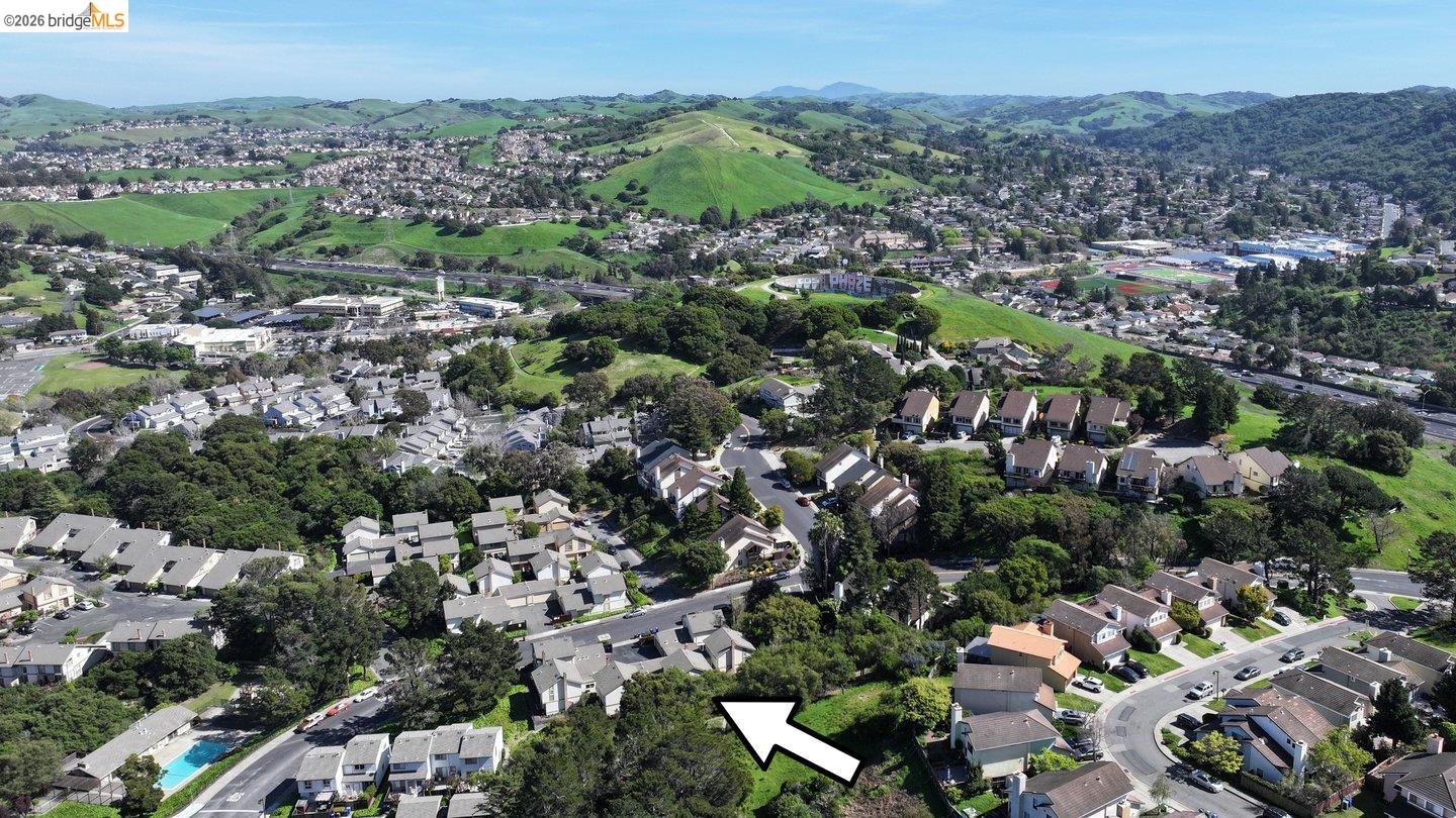 Detail Gallery Image 53 of 58 For 1368 Ridgecrest Rd, Pinole,  CA 94564 - 2 Beds | 2/1 Baths