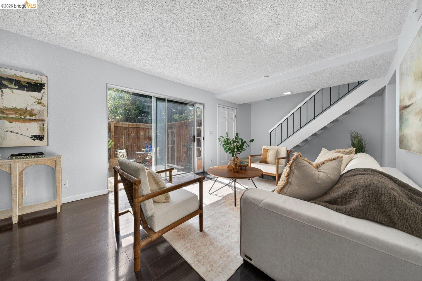 Detail Gallery Image 9 of 58 For 1368 Ridgecrest Rd, Pinole,  CA 94564 - 2 Beds | 2/1 Baths