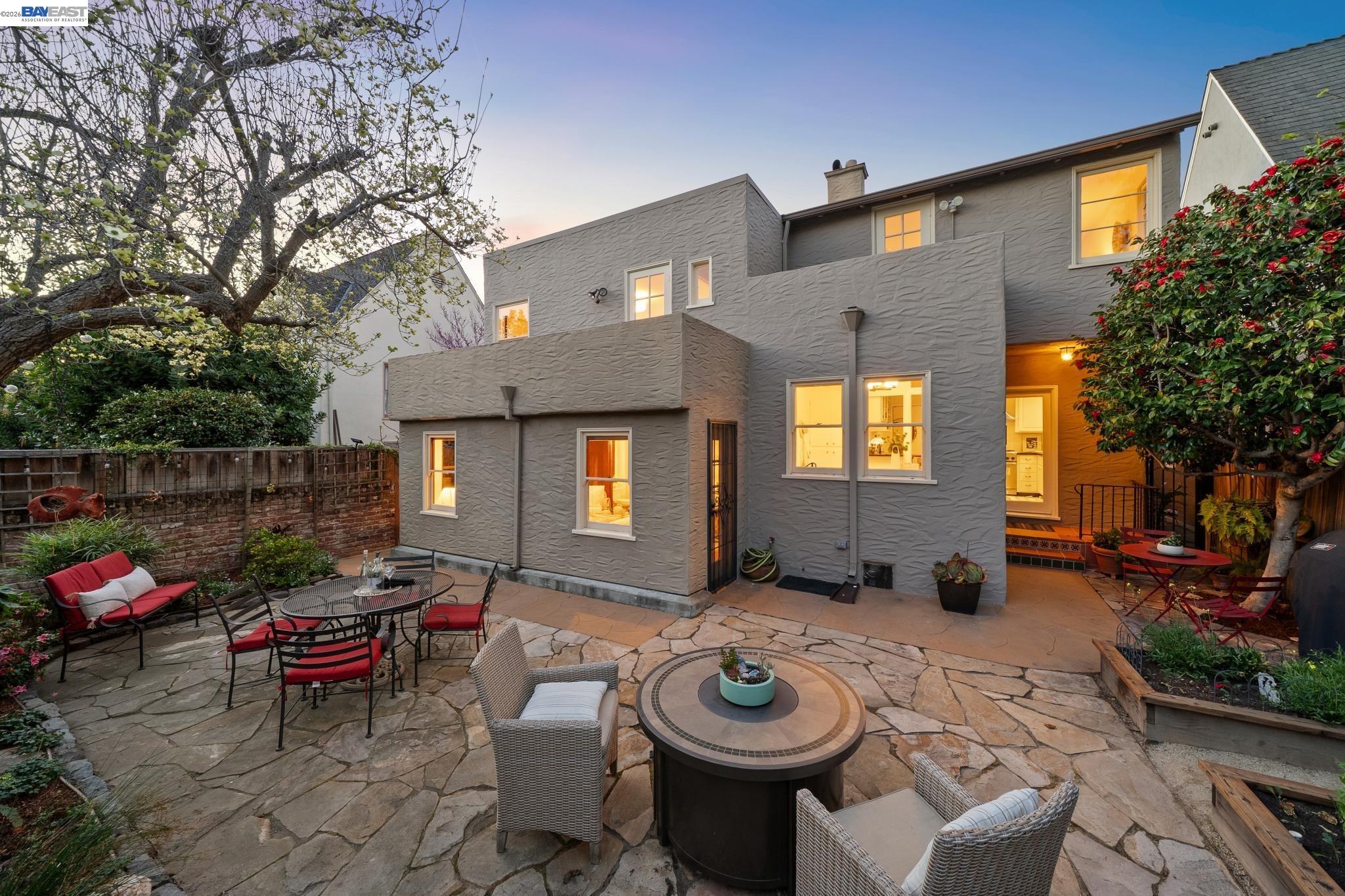 Detail Gallery Image 2 of 60 For 523 Pala Ave, San Leandro,  CA 94577 - 3 Beds | 2 Baths