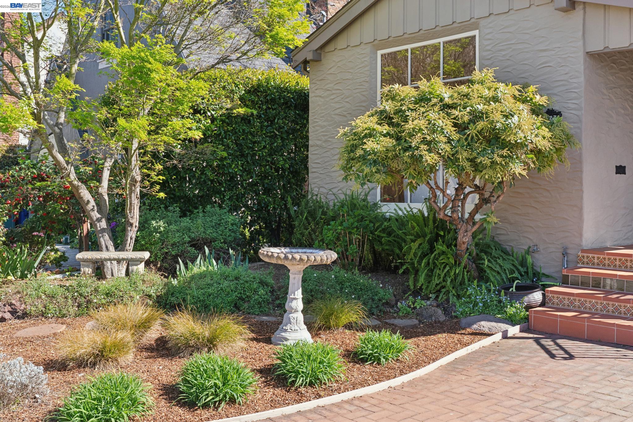 Detail Gallery Image 3 of 60 For 523 Pala Ave, San Leandro,  CA 94577 - 3 Beds | 2 Baths