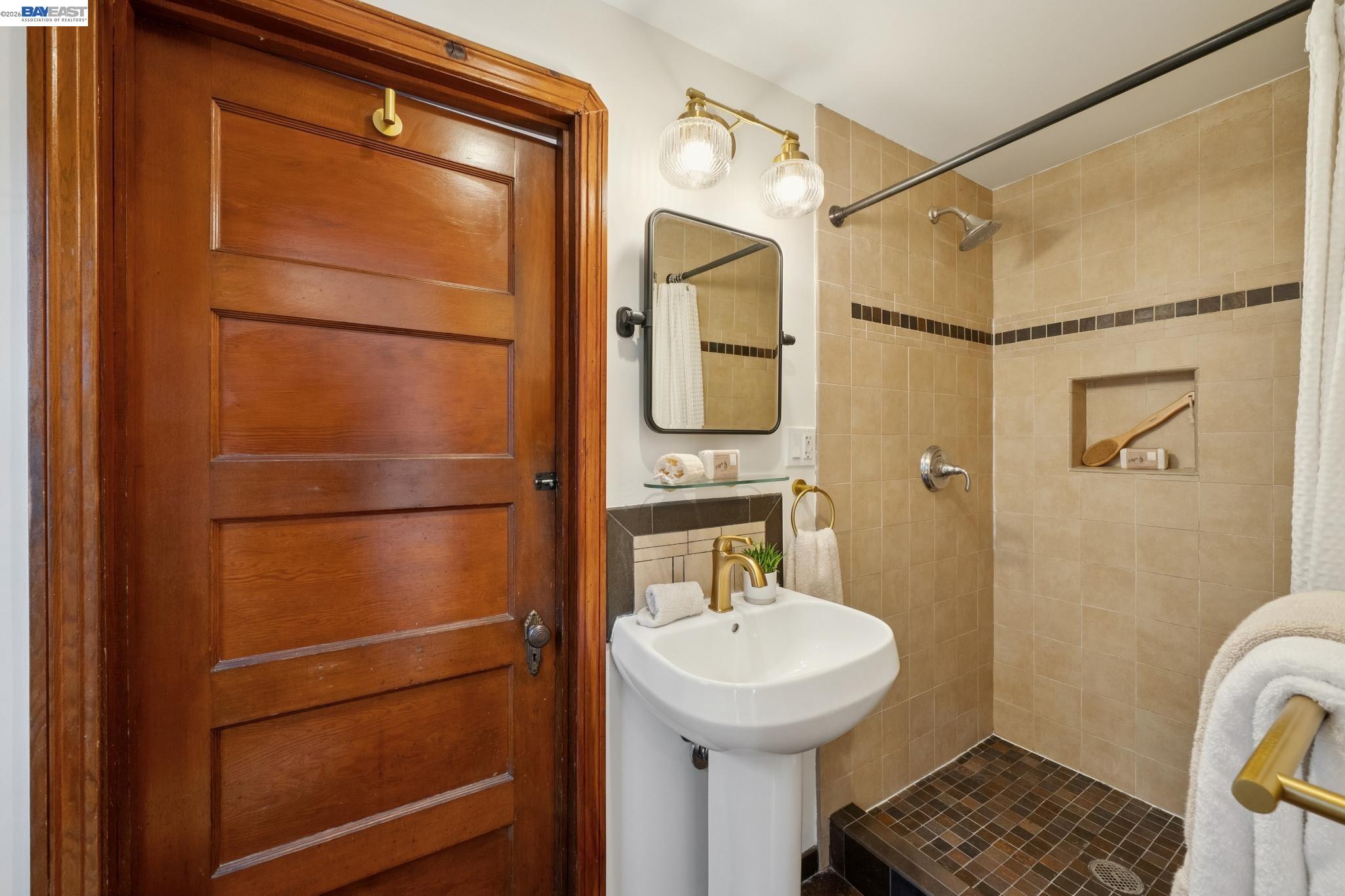 Detail Gallery Image 58 of 60 For 523 Pala Ave, San Leandro,  CA 94577 - 3 Beds | 2 Baths