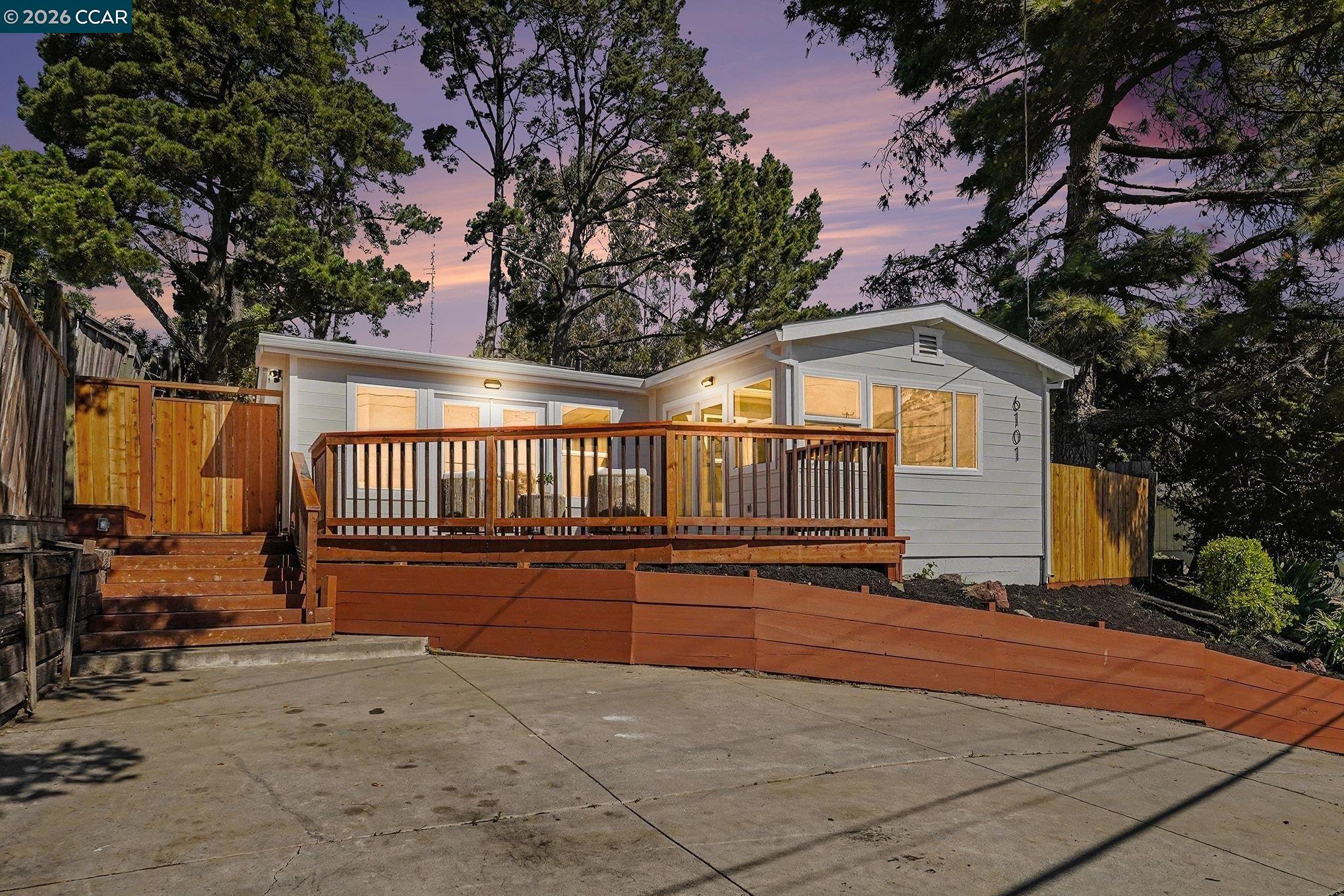 Detail Gallery Image 35 of 38 For 6101 N Arlington Blvd, San Pablo,  CA 94806 - 4 Beds | 2/1 Baths