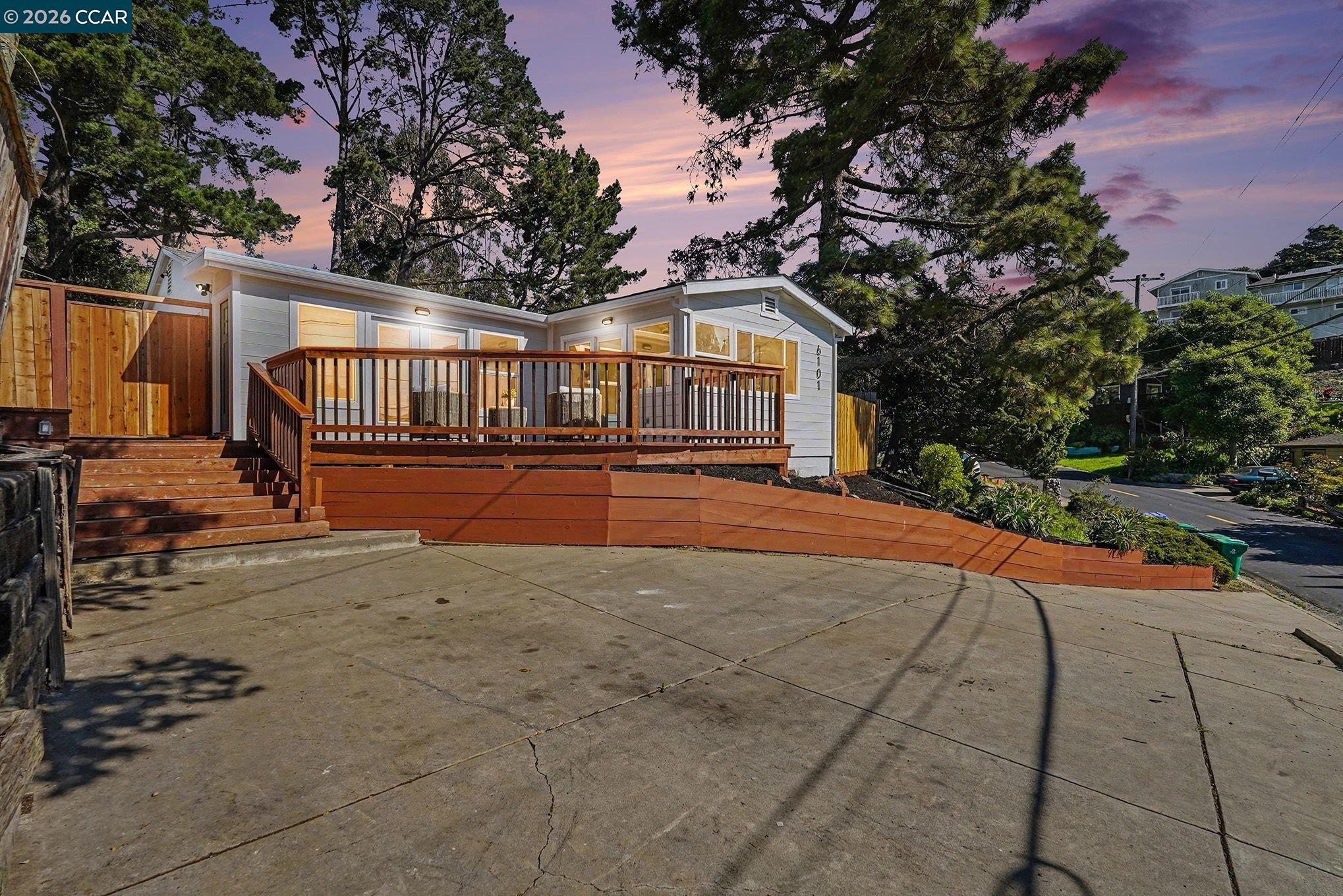 Detail Gallery Image 36 of 38 For 6101 N Arlington Blvd, San Pablo,  CA 94806 - 4 Beds | 2/1 Baths