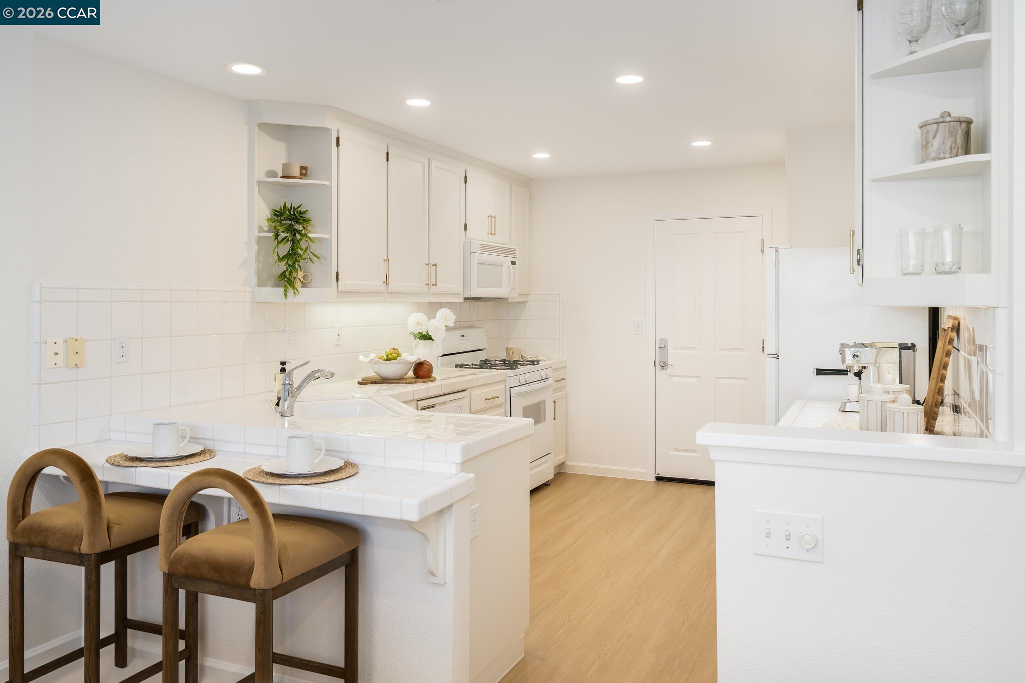 Photo #9: 41127078 Listing: Photo #9