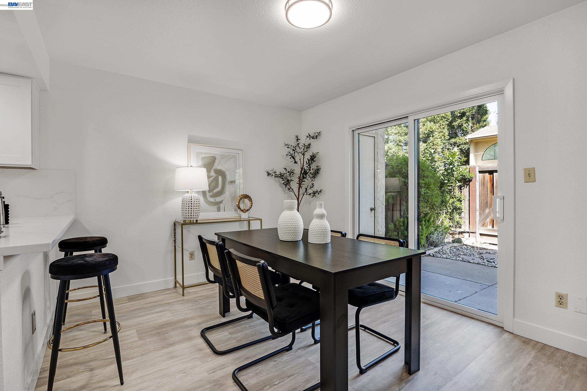 Photo #6: 41127079 Listing: Photo #6