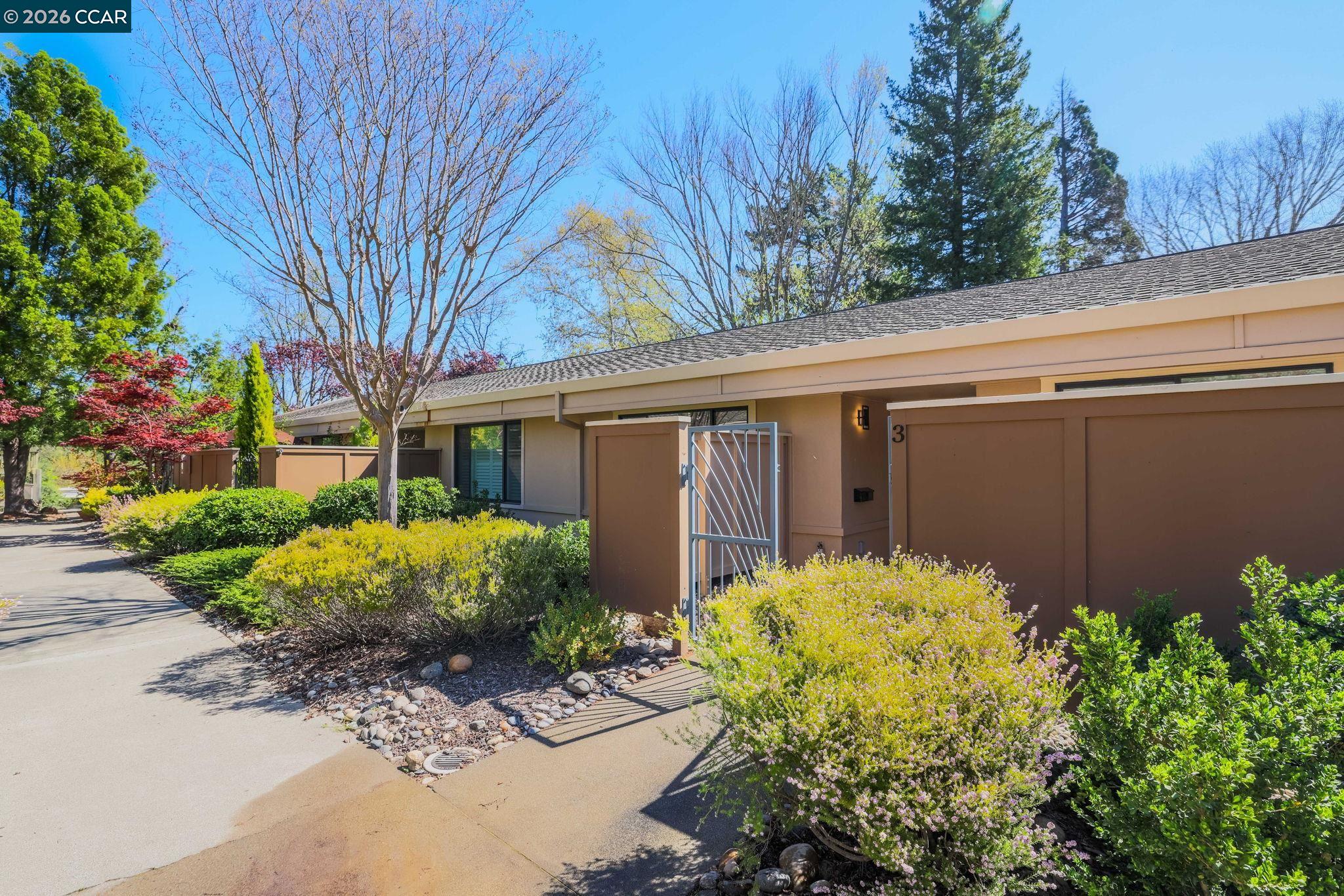 Detail Gallery Image 25 of 51 For 1152 Fairlawn Ct #3,  Walnut Creek,  CA 94595 - 2 Beds | 2 Baths