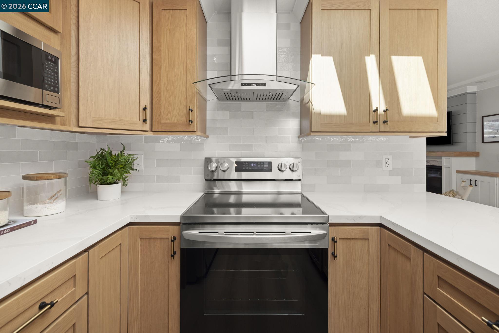 Detail Gallery Image 6 of 51 For 1152 Fairlawn Ct #3,  Walnut Creek,  CA 94595 - 2 Beds | 2 Baths