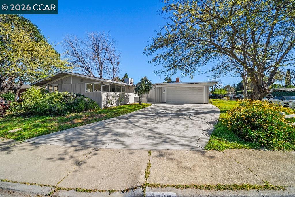 Detail Gallery Image 27 of 29 For 1737 Ravenwood Dr, Concord,  CA 94520 - 3 Beds | 2 Baths