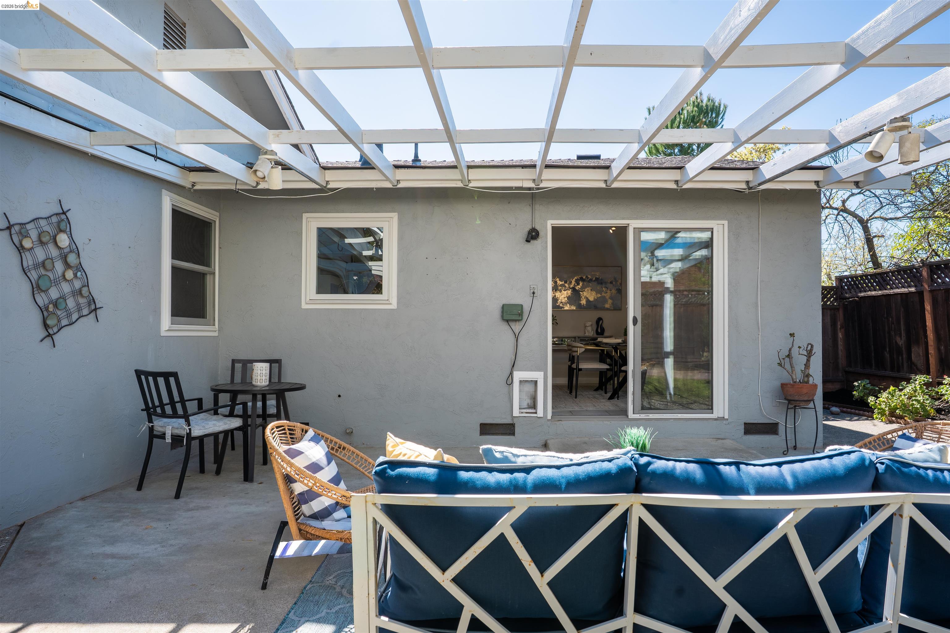 Detail Gallery Image 22 of 32 For 410 Fensalir Ave, Pleasant Hill,  CA 94523 - 3 Beds | 2 Baths