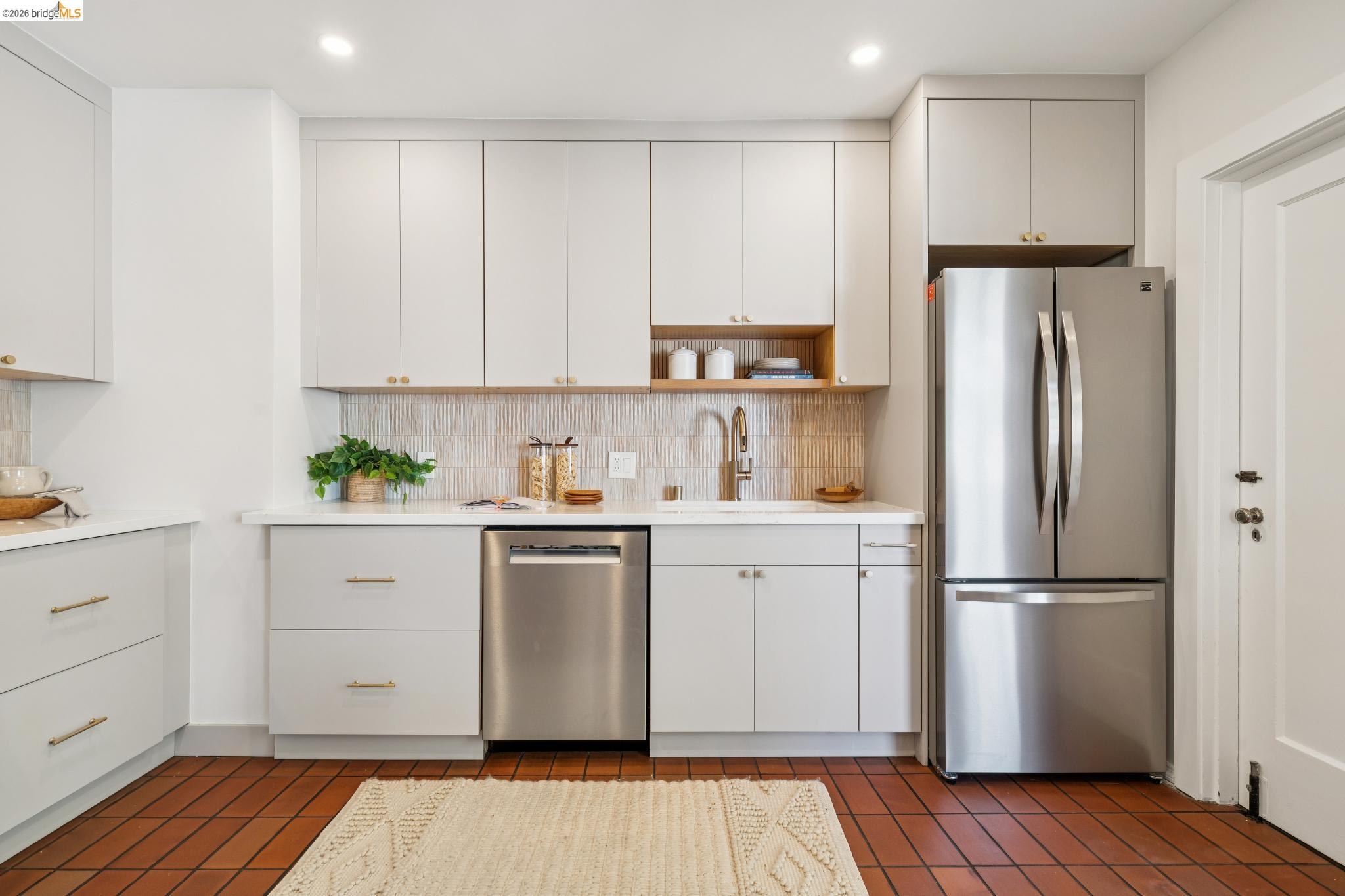 Detail Gallery Image 16 of 40 For 1412 Oxford St, Berkeley,  CA 94709 - 4 Beds | 2 Baths