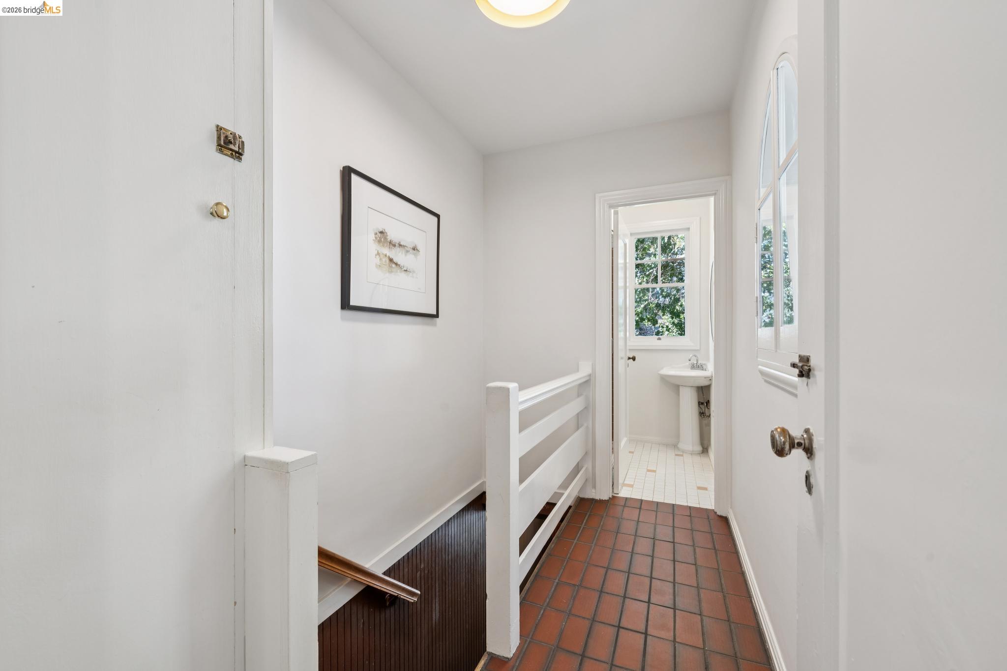 Detail Gallery Image 23 of 40 For 1412 Oxford St, Berkeley,  CA 94709 - 4 Beds | 2 Baths