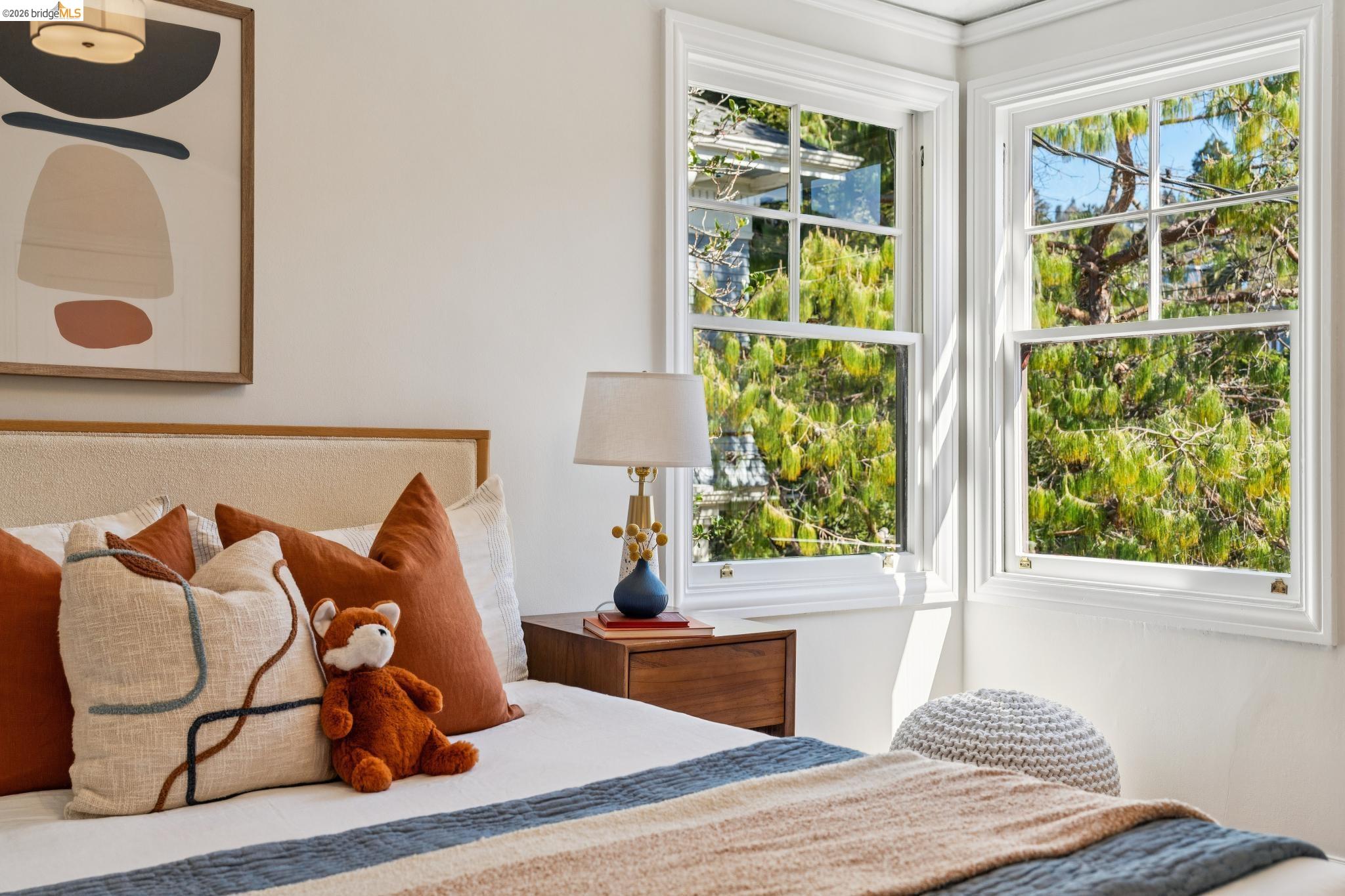 Detail Gallery Image 31 of 40 For 1412 Oxford St, Berkeley,  CA 94709 - 4 Beds | 2 Baths