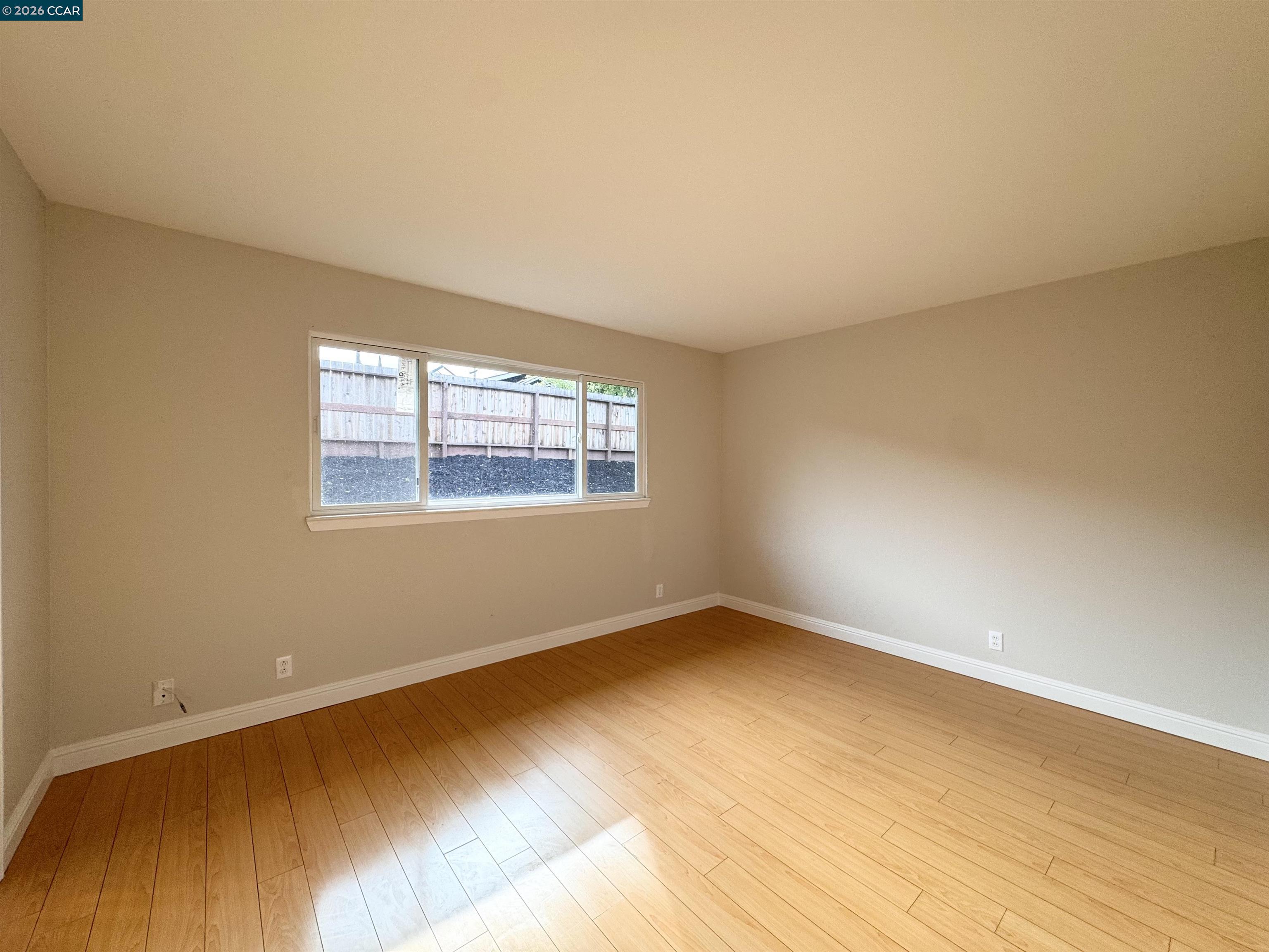 Detail Gallery Image 2 of 21 For 2307 Panoramic Dr, Concord,  CA 94520-1318 - 3 Beds | 2 Baths