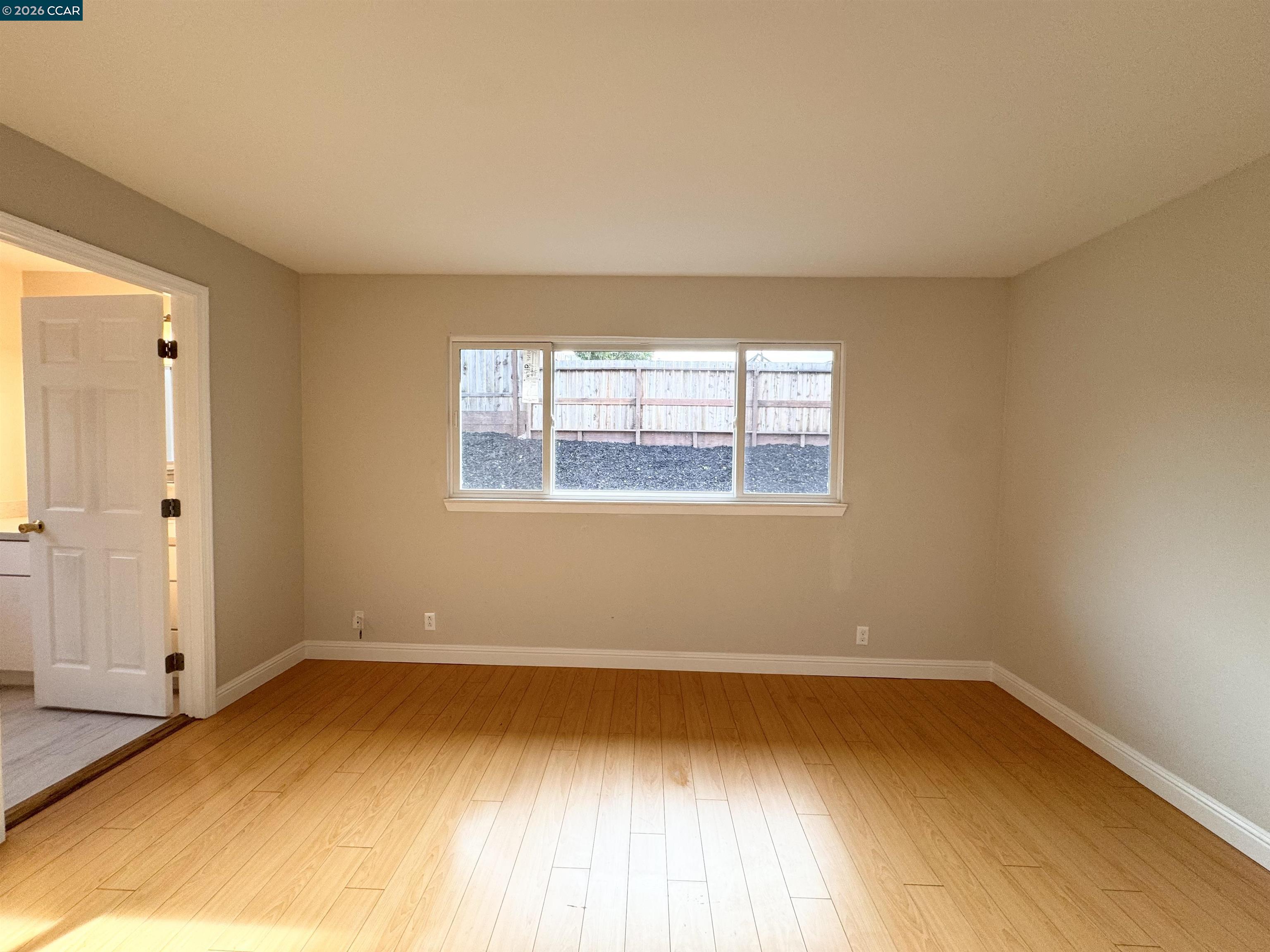 Detail Gallery Image 16 of 21 For 2307 Panoramic Dr, Concord,  CA 94520-1318 - 3 Beds | 2 Baths