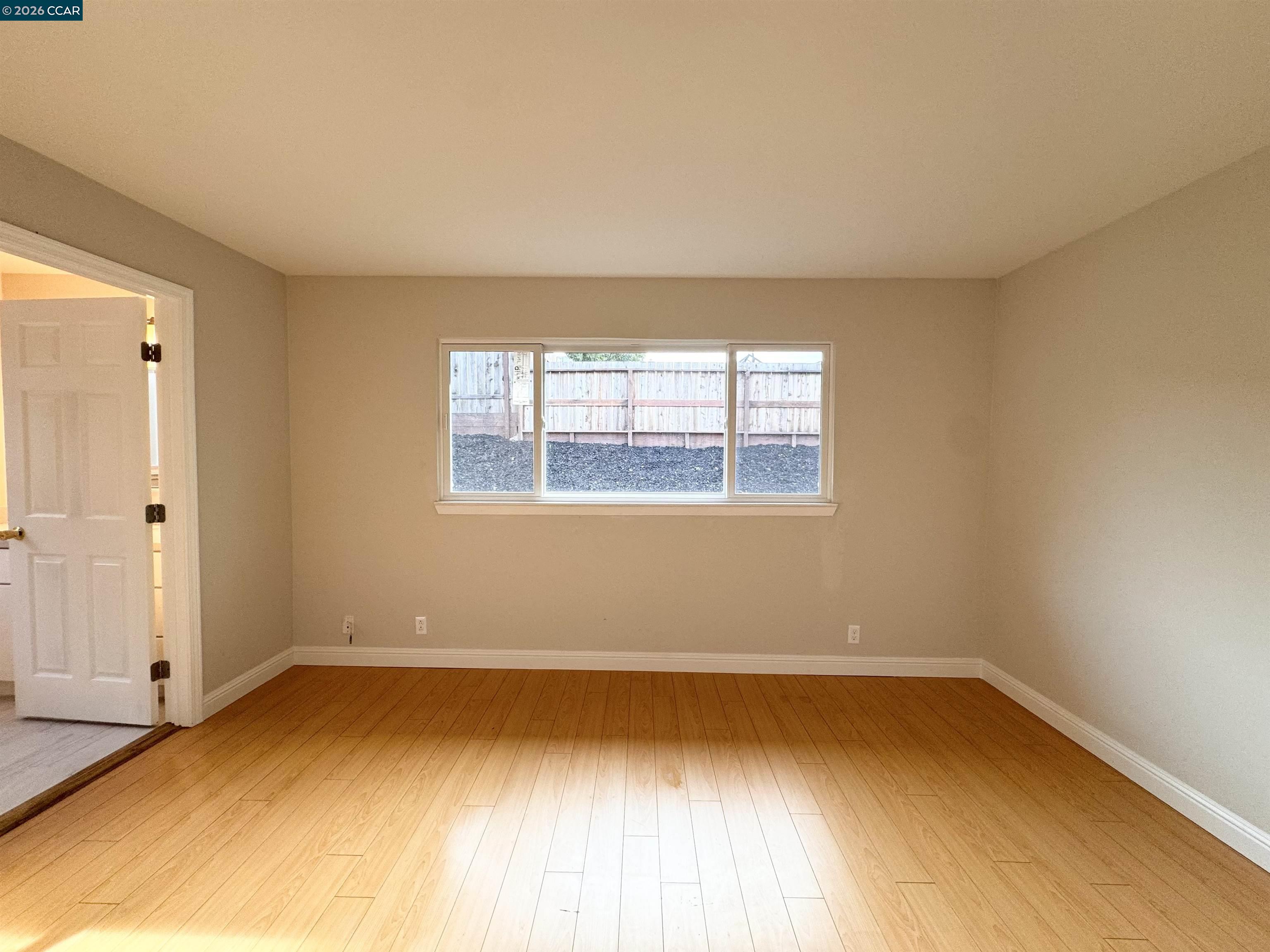 Detail Gallery Image 17 of 21 For 2307 Panoramic Dr, Concord,  CA 94520-1318 - 3 Beds | 2 Baths