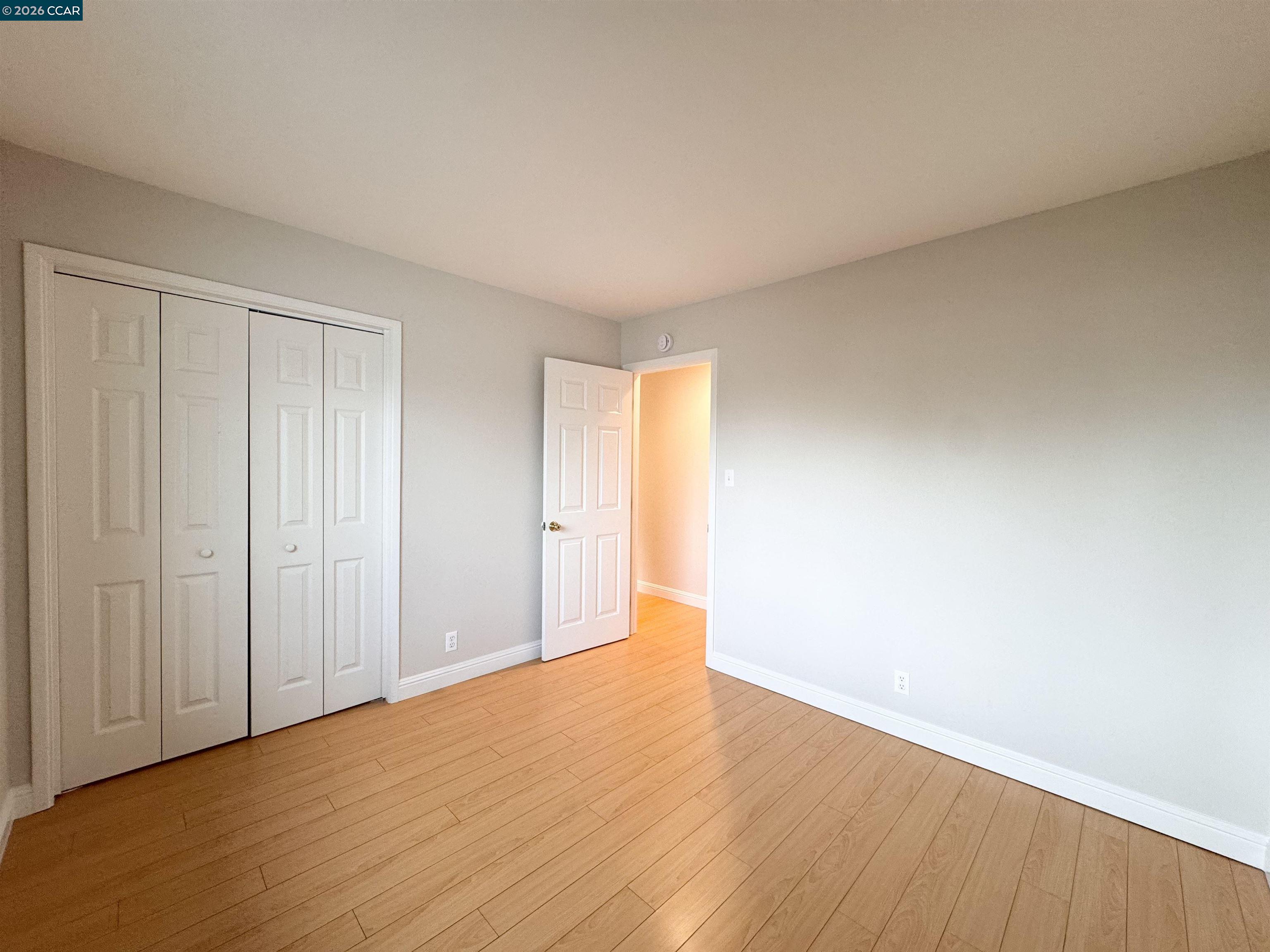 Detail Gallery Image 7 of 21 For 2307 Panoramic Dr, Concord,  CA 94520-1318 - 3 Beds | 2 Baths