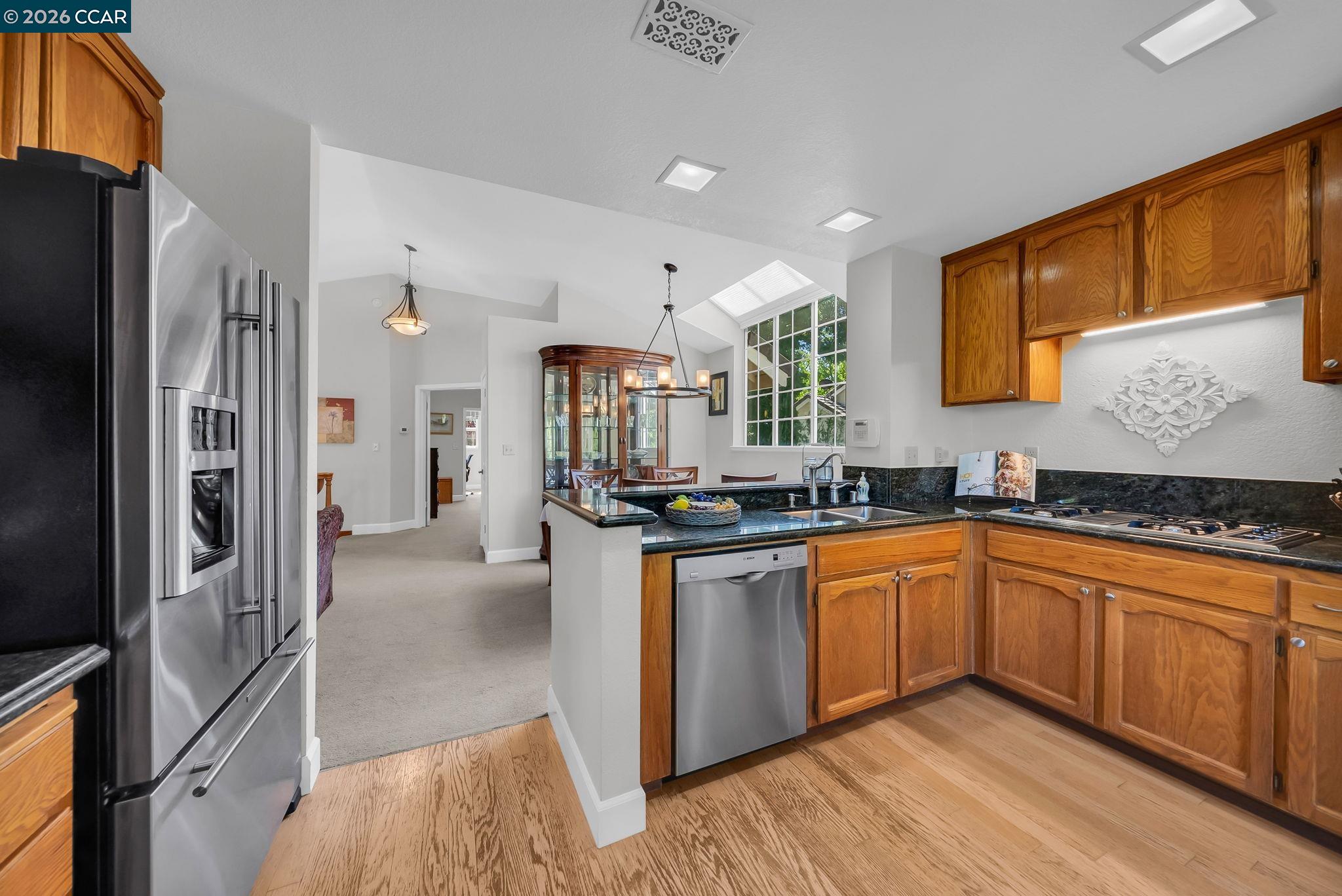 Detail Gallery Image 16 of 56 For 1618 Brush Creek Place, Danville,  CA 94526-5622 - 3 Beds | 2 Baths