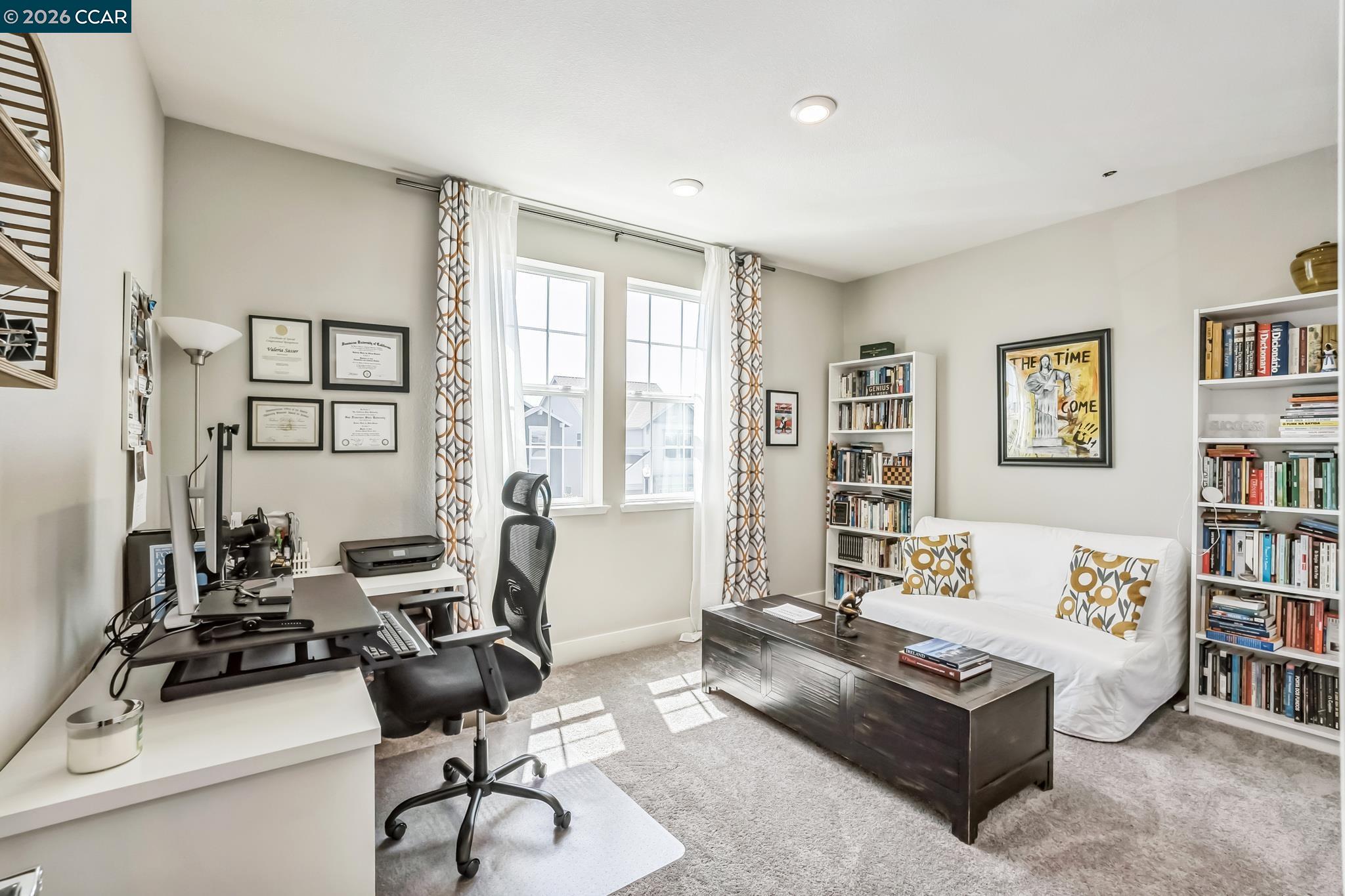 Detail Gallery Image 11 of 35 For 2940 Wheat Grass Street, Sacramento,  CA 95833 - 3 Beds | 3 Baths