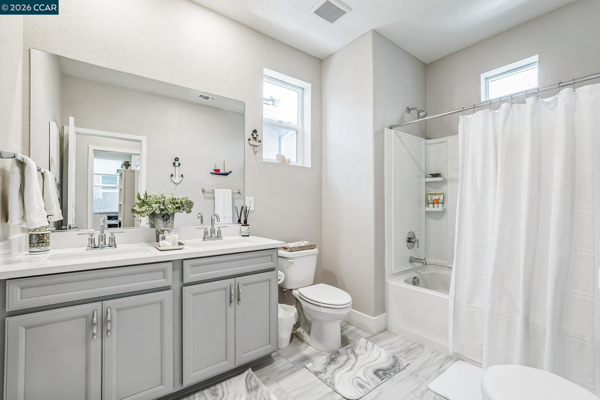 Detail Gallery Image 29 of 35 For 2940 Wheat Grass Street, Sacramento,  CA 95833 - 3 Beds | 3 Baths