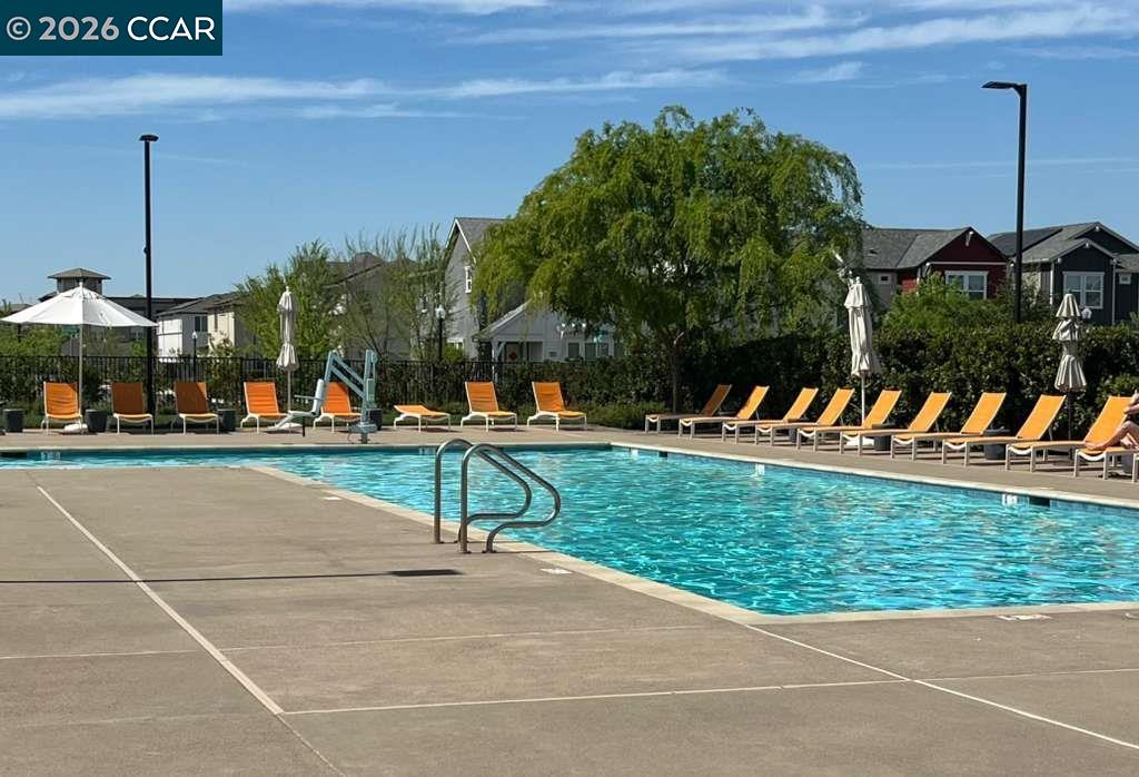 Detail Gallery Image 40 of 41 For 2940 Wheat Grass Street, Sacramento,  CA 95833 - 3 Beds | 3 Baths