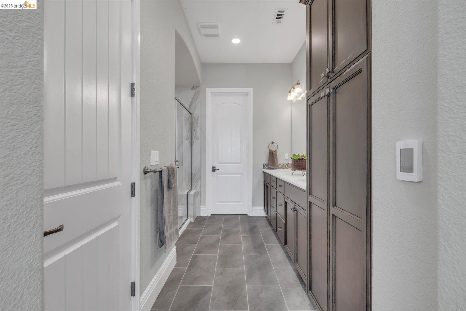 Detail Gallery Image 24 of 39 For 2002 Tempranillo Ln, Brentwood,  CA 94513 - 2 Beds | 2 Baths