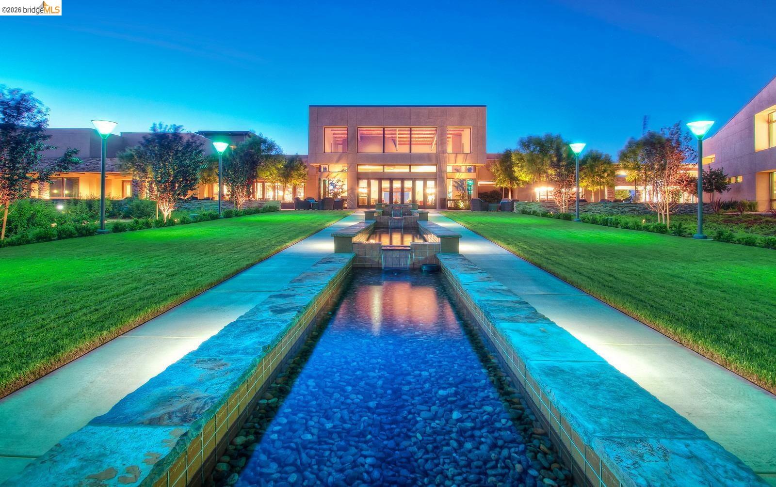 Detail Gallery Image 37 of 39 For 2002 Tempranillo Ln, Brentwood,  CA 94513 - 2 Beds | 2 Baths