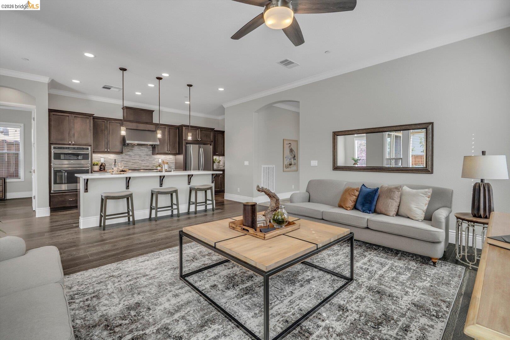 Detail Gallery Image 9 of 39 For 2002 Tempranillo Ln, Brentwood,  CA 94513 - 2 Beds | 2 Baths